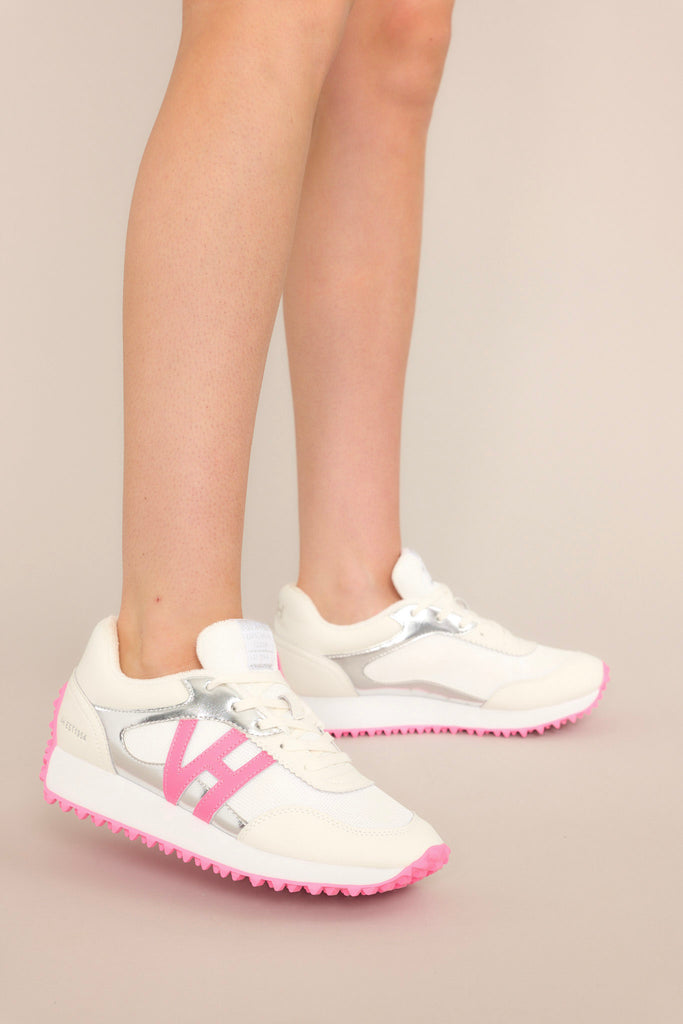 Neon Pink Crisp Vintage Havanna Sneaker
