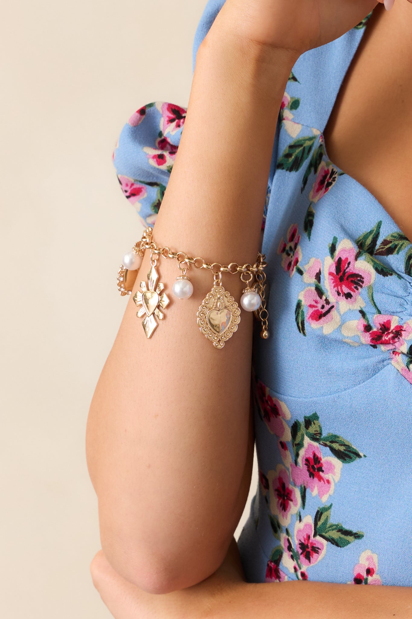 Making Connections Gold & Ivory Pearl Charm Bracelet