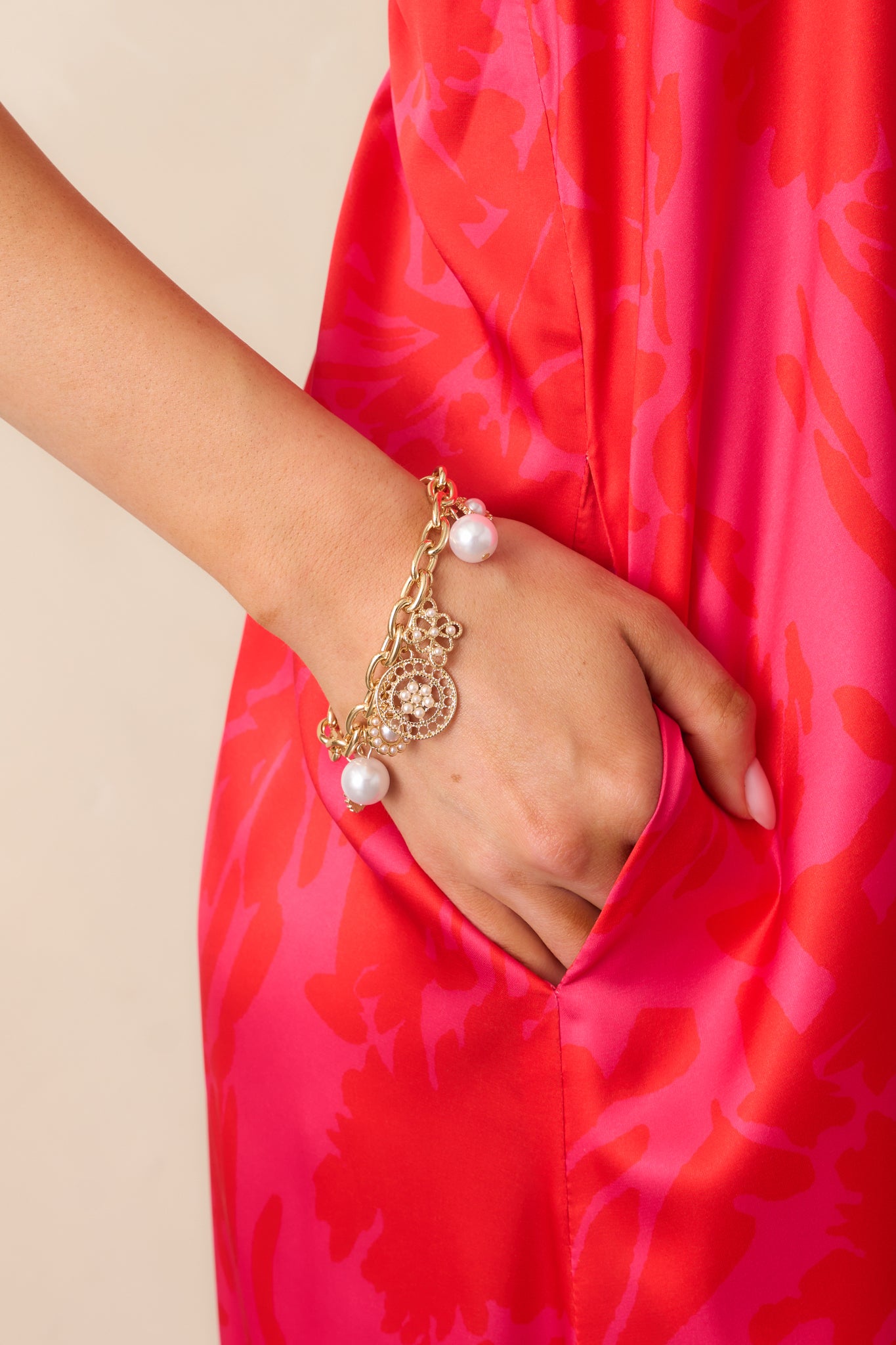 red dress charm bracelet 7 Red Dress Charm Bracelet ideas