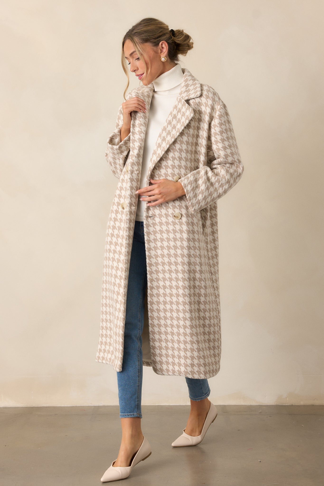Watching The Wind Beige Houndstooth Trench Coat Watching The Wind Beige Houndstooth Trench Coat