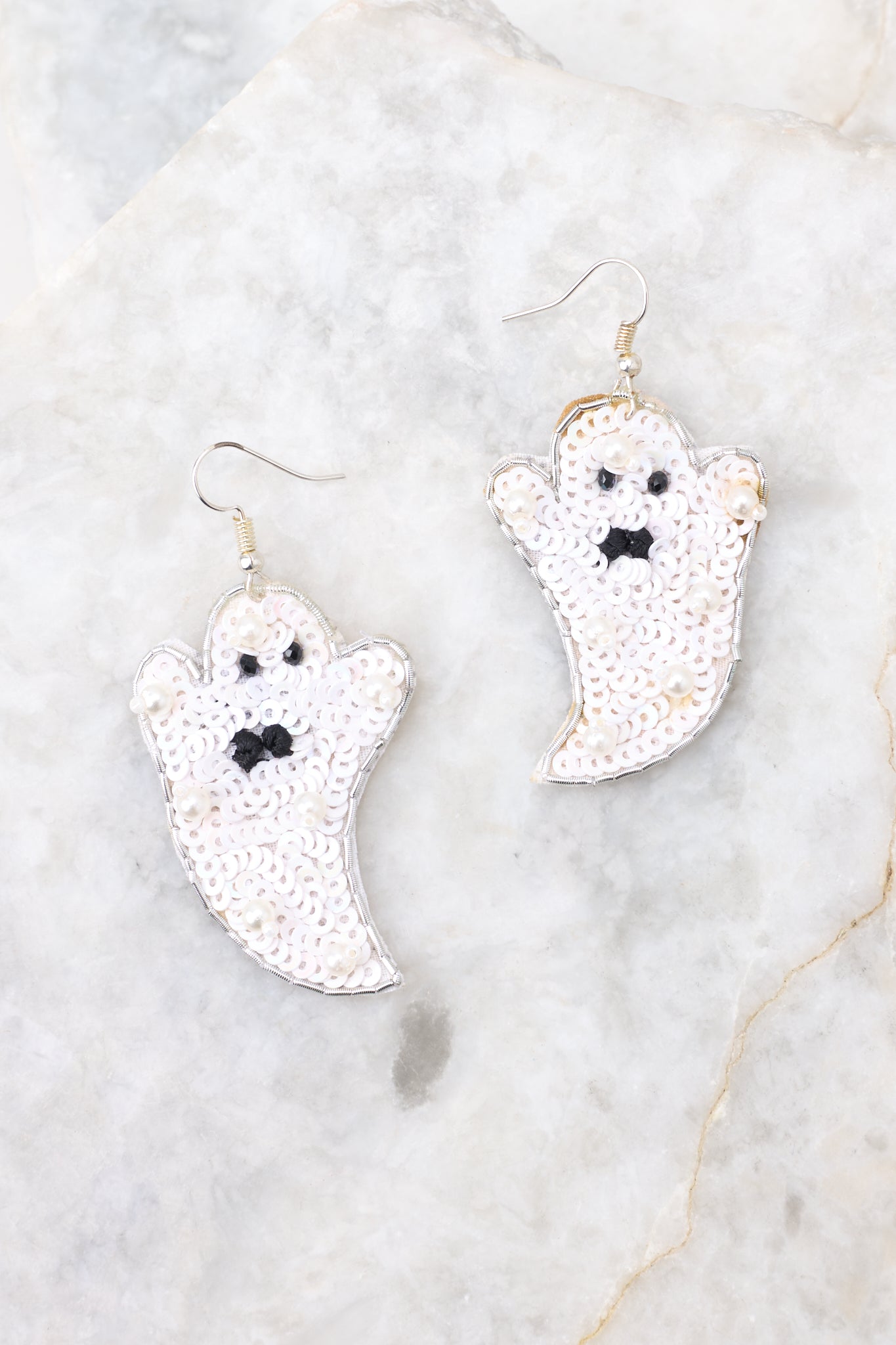 2 Trick Or Treat White Ghost Beaded Earrings at reddress.com