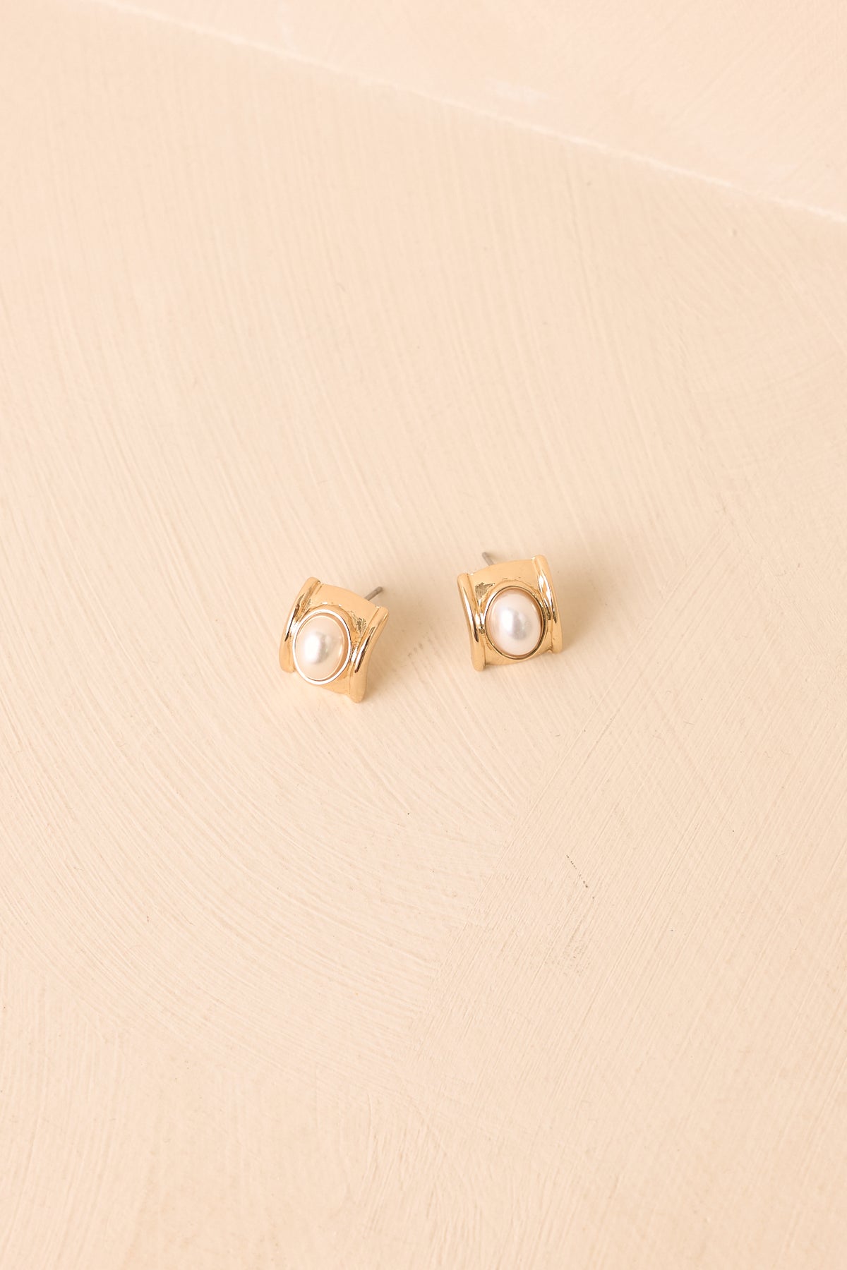 Put in Perspective Gold & Pearl Curved Stud Earrings