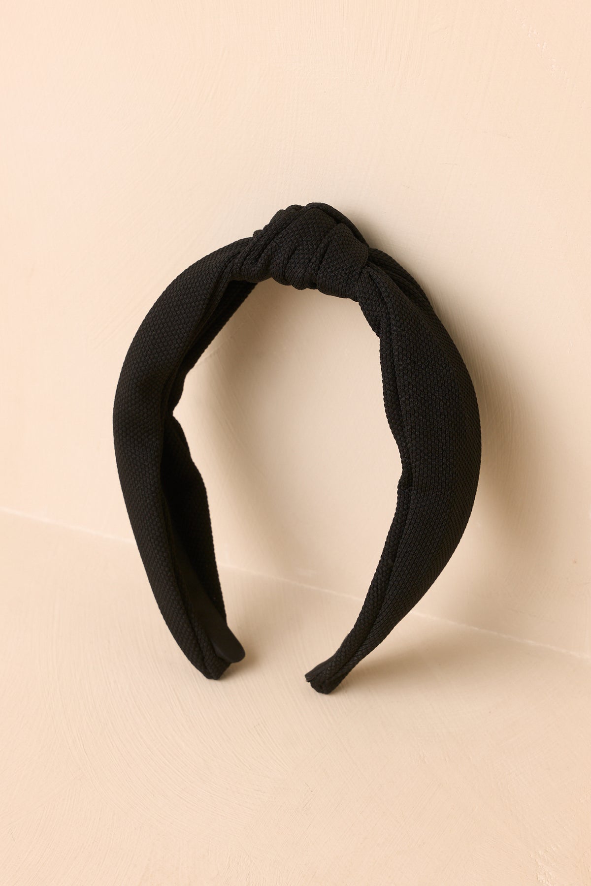 Tie Breaker Black Knotted Headband