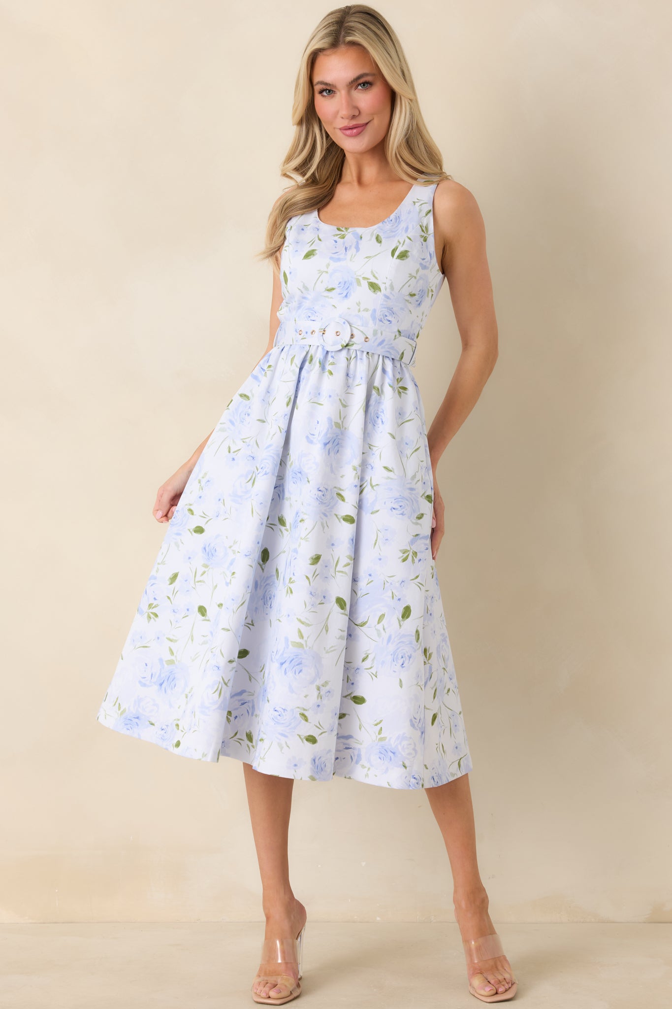 Straight-on front view emphasizing the functional side pockets and smooth fabric texture.
