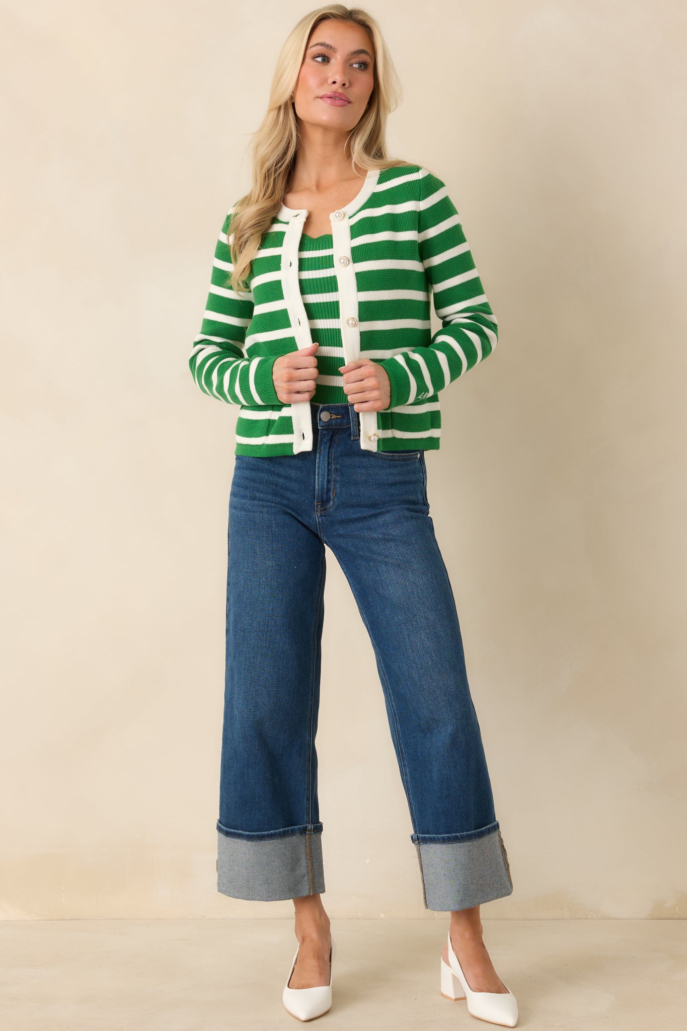 Full-length front image emphasizing the functional front patch pockets and overall striped pattern.