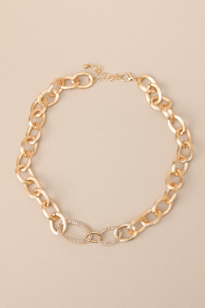 Stunning Everyday Gold Necklace All Jewelry Red Dress