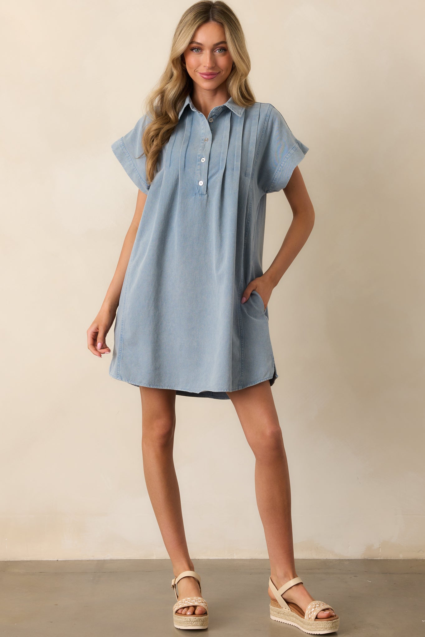 short sleeve denim mini dress Myosotis Elastic Waist Short Sleeve Denim Mini Dress Myosotis / S / 71%Cotton+27.5%Polyester+1.5%Elastane by Blue Zone Planet