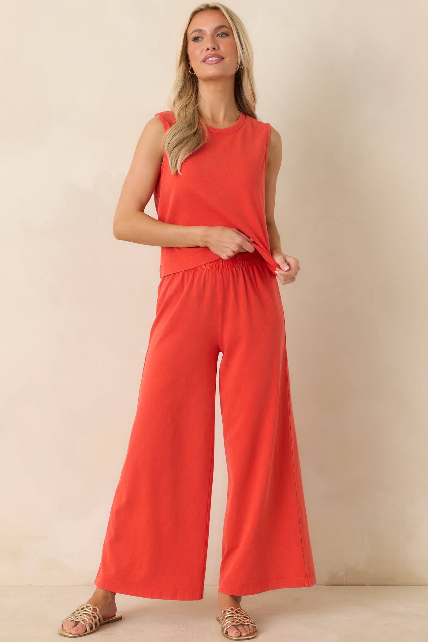 Soft cotton jersey tank in poppy red featuring a relaxed everyday silhouette, sleeveless cut, and classic crew neck styling.