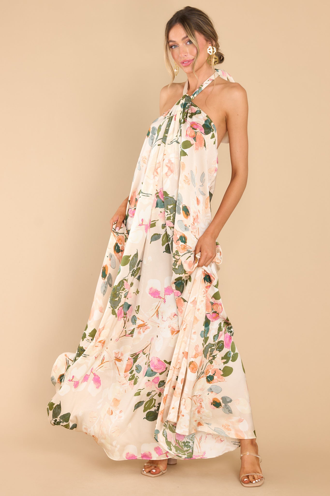 Full body view of this dress that features a flowy fit throughout.