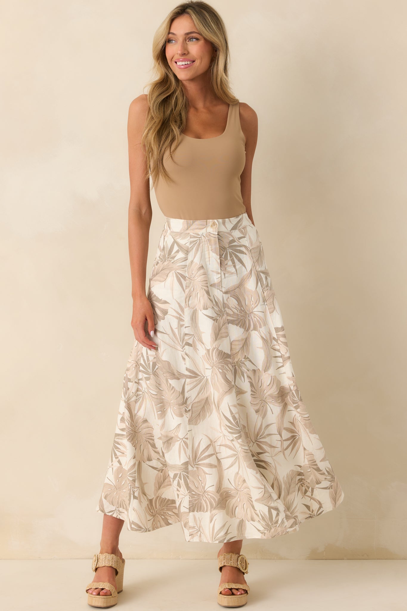Wave Of Elegance Sandstone Tropical Print Maxi Skirt