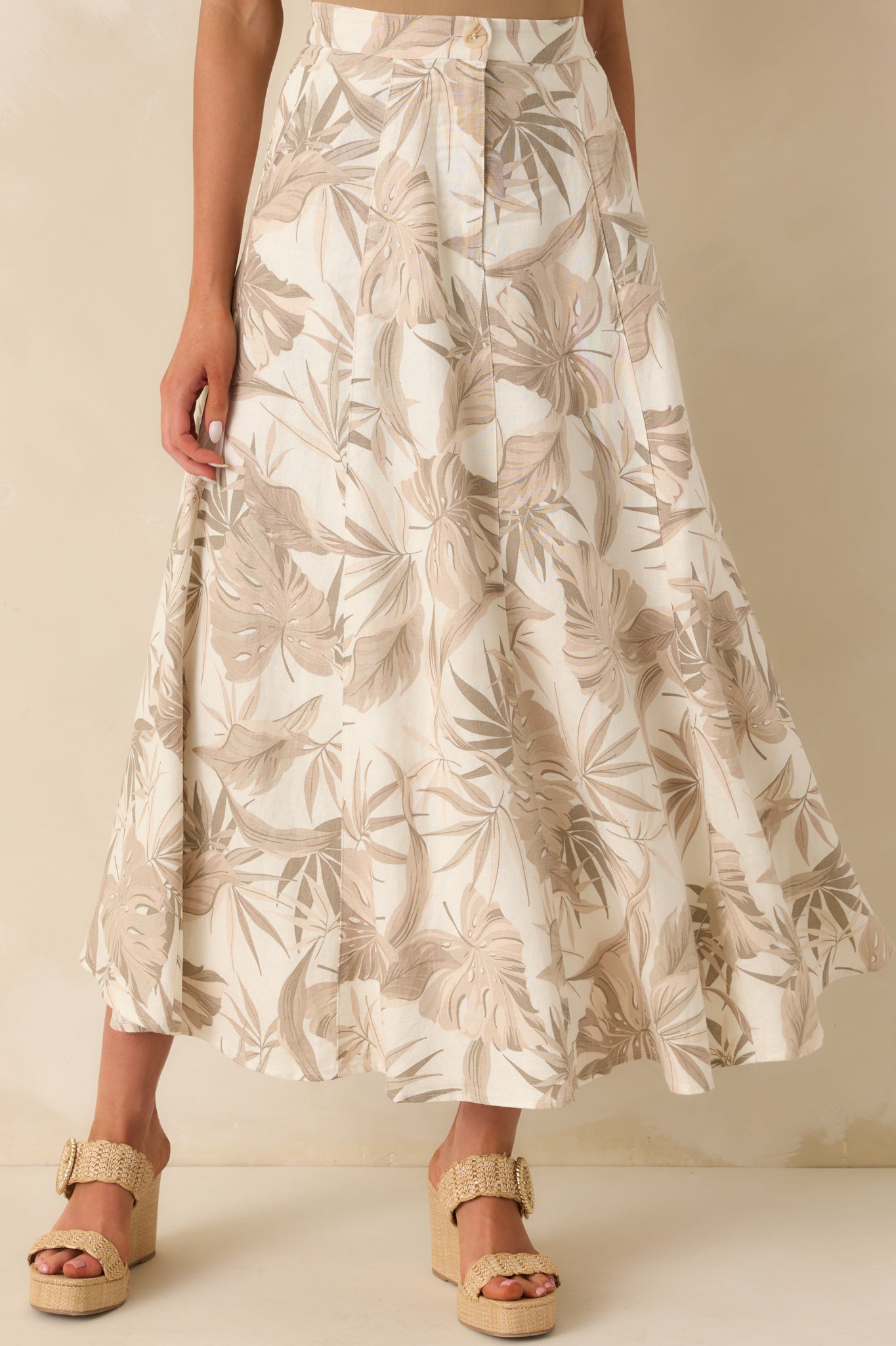 Wave Of Elegance Sandstone Tropical Print Maxi Skirt