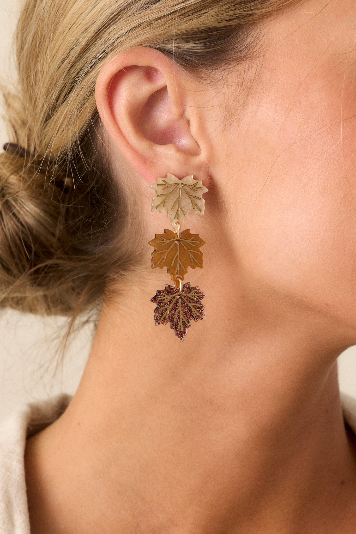 Gold & Brown Leaf Drop Earrings - Fall Favorites | Red Dress Gold & Brown Leaf Drop Earrings - Fall Favorites | Red Dress