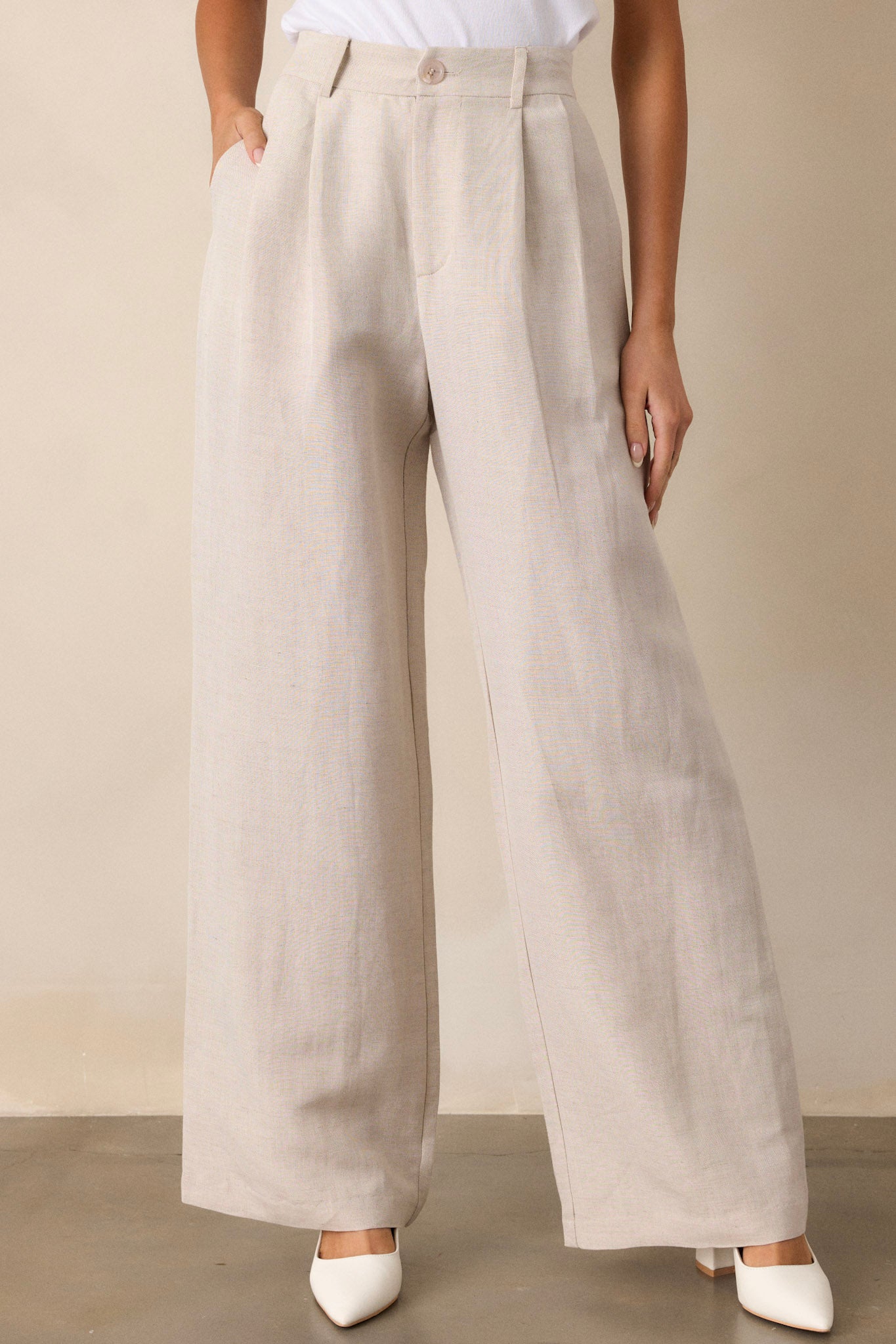 Horizon Hideaway Beige Straight Leg Pants Horizon Hideaway Beige Straight Leg Pants