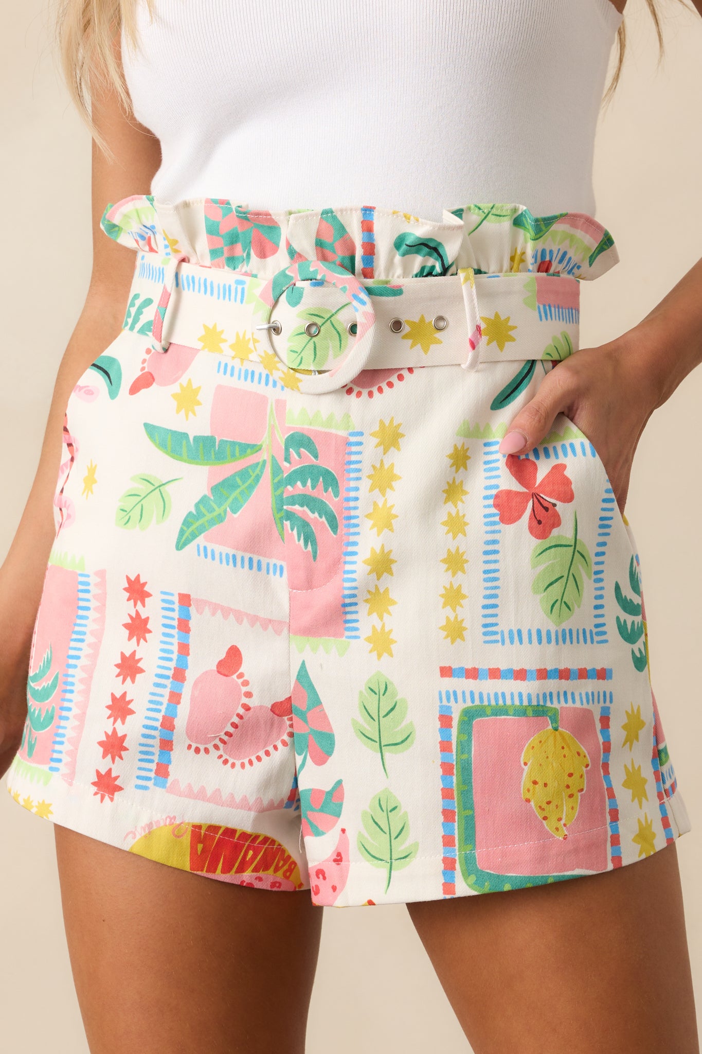 Close-up of the hook & eye closure, functional zipper, and belt hardware at the waist.