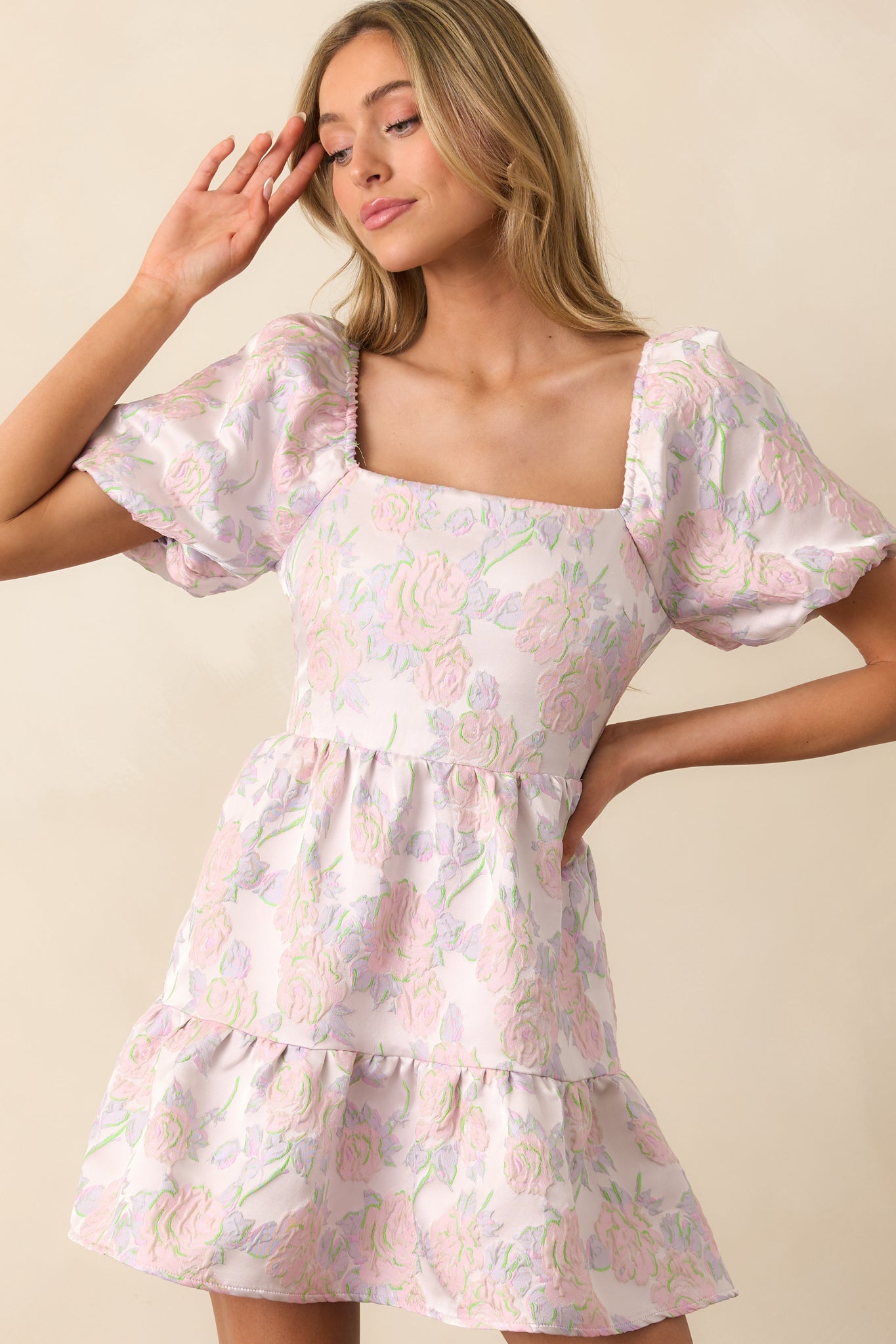 A focused shot on the short puff sleeves, showing their voluminous shape and elastic cuff detail.