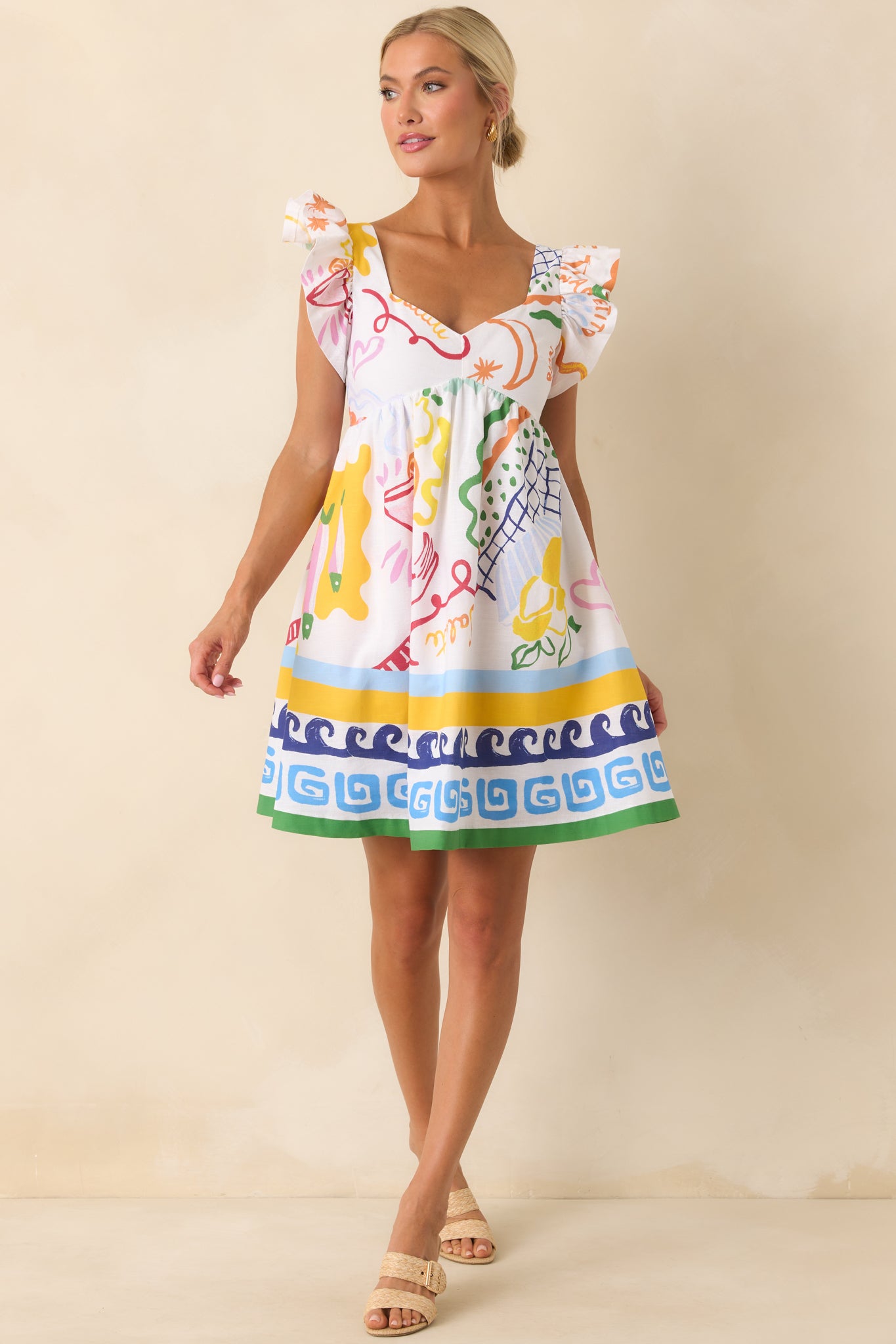 Straight-on view of the entire dress with the sweetheart neckline and vivid Summer Spritz print taking focus, along with the lightly flared skirt.