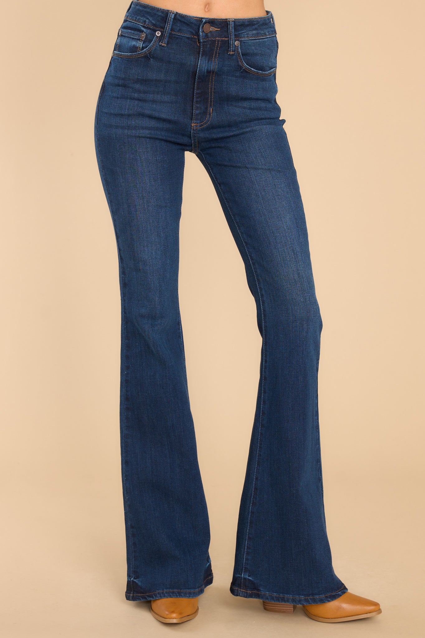 Star Back Pocket Seam Detail Flare Jeans  High waisted flare jeans, Flare  jeans, High waisted flares
