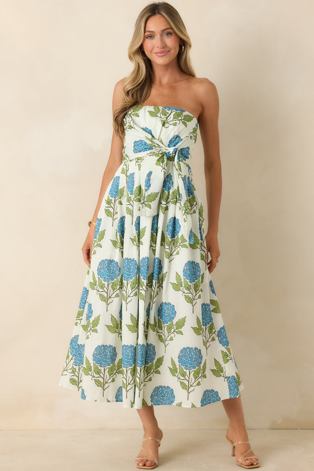 floral strapless midi dress It Was All A Dream Lavender Brocade Dress, X-Large - The Mint Julep Boutique A soft floral print sweeps across the midi silhouette that features a strapless bodice with flattering ruching and an asymmetrical drop Lynelle Strapless Floral Smocked Midi