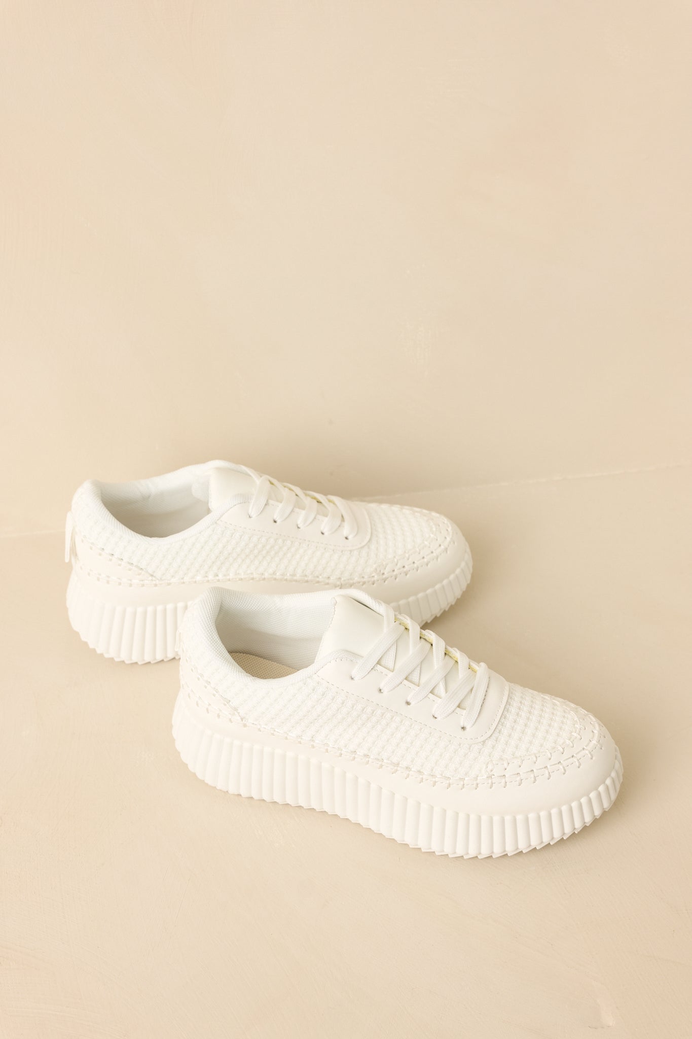 Women's Step Into It White Textured Knit Platform Sneakers | Size: 5 | Red Dress Women's Step Into It White Textured Knit Platform Sneakers | Size: 5 | Red Dress