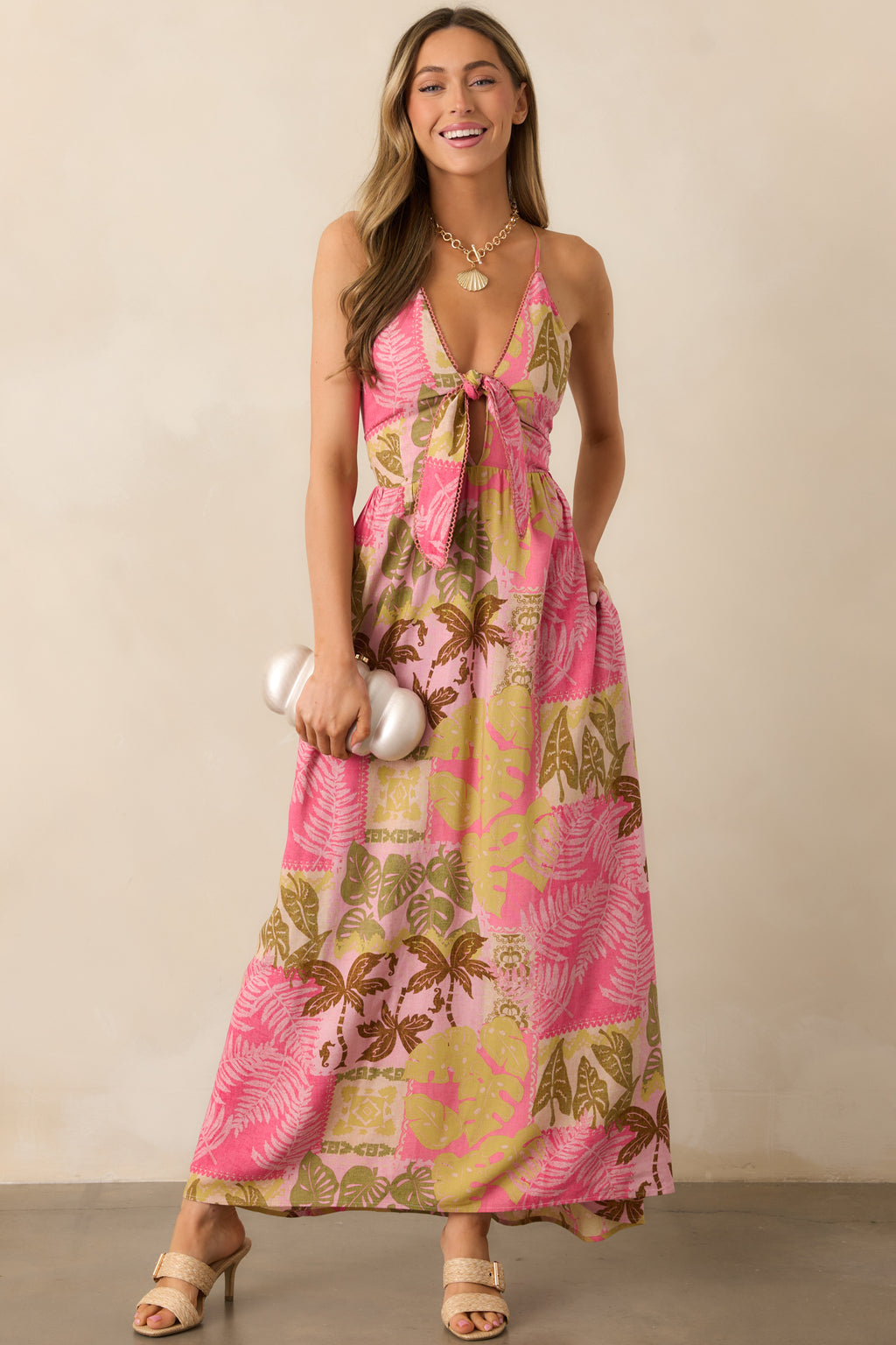Ladies Dresses Halter Neck Shift Dress Halterneck Maxi Summer Maxi Juicy Couture Pleated Halter Maxi Dress Ladies Dresses Halter Neck Shift Dress Halterneck Maxi Summer Maxi Juicy Couture Pleated Halter Maxi Dress