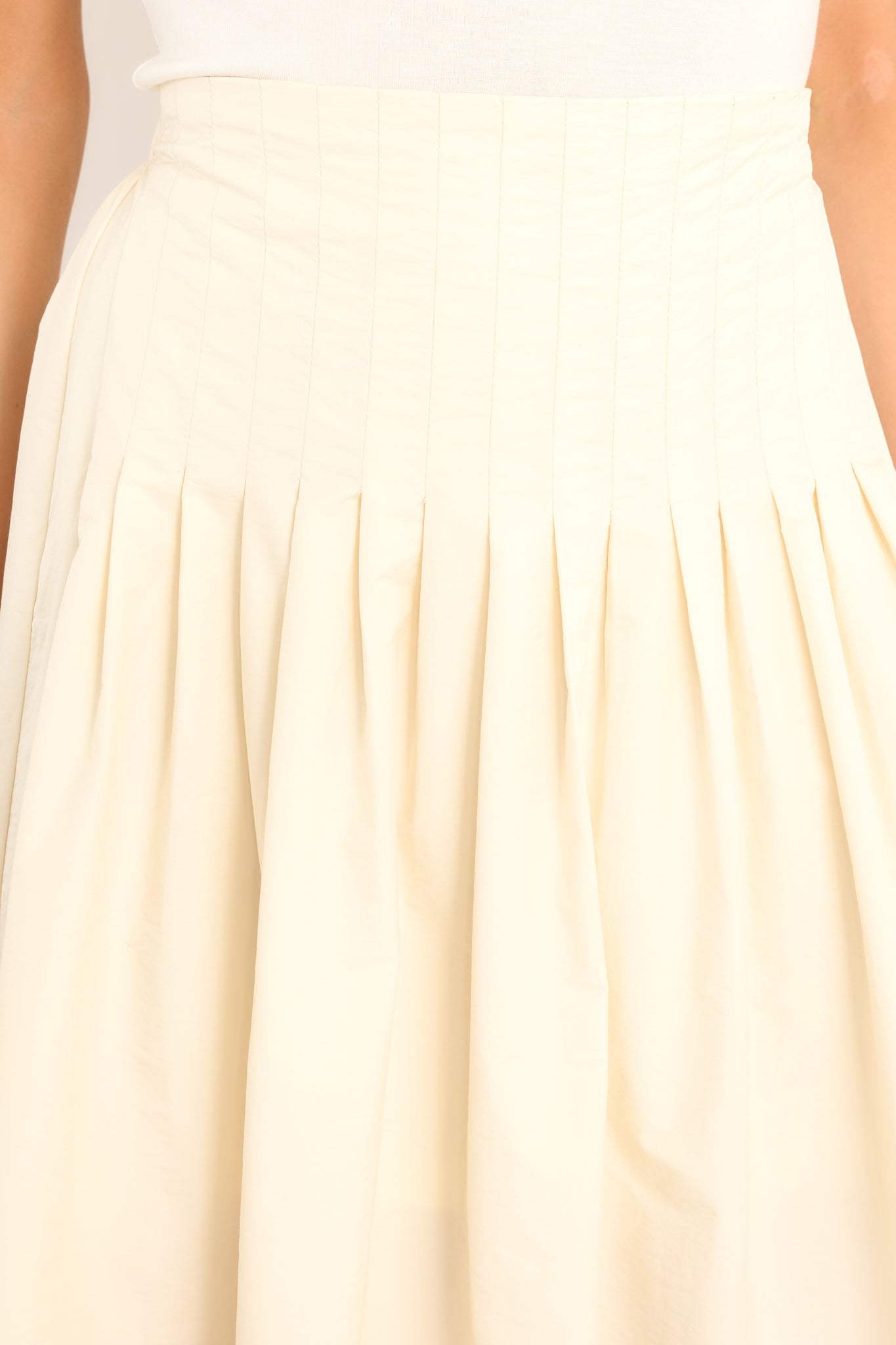 En Crème Ivory and Green Floral Midi Skirt