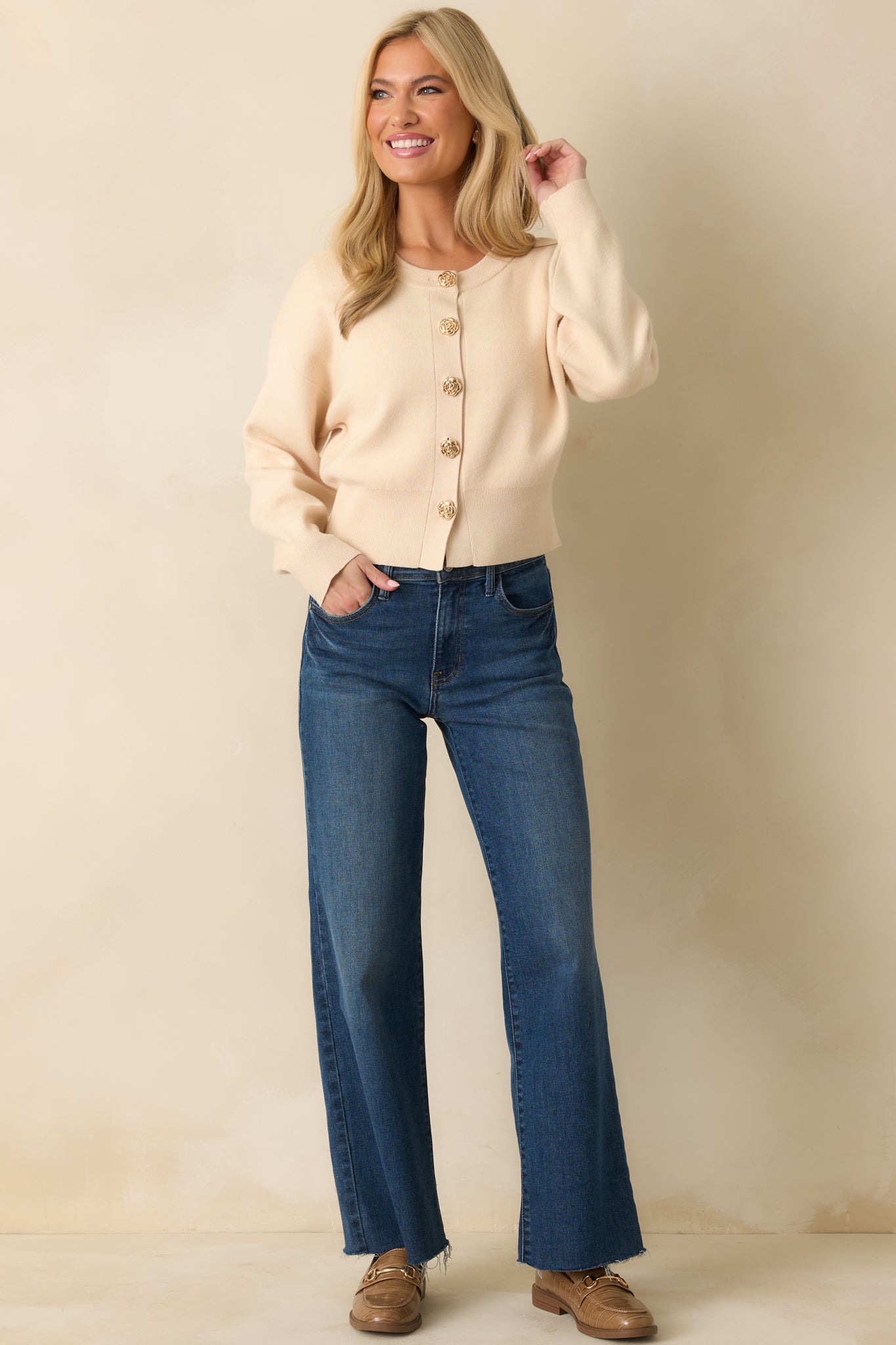 Straight front view highlighting the tapered fitted waistband and ribbed hems.