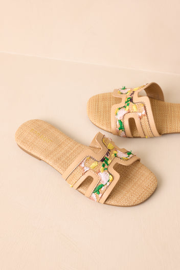 Natural Raffia Floral Embroidered Sandals - Flat Sandals | Red Dress