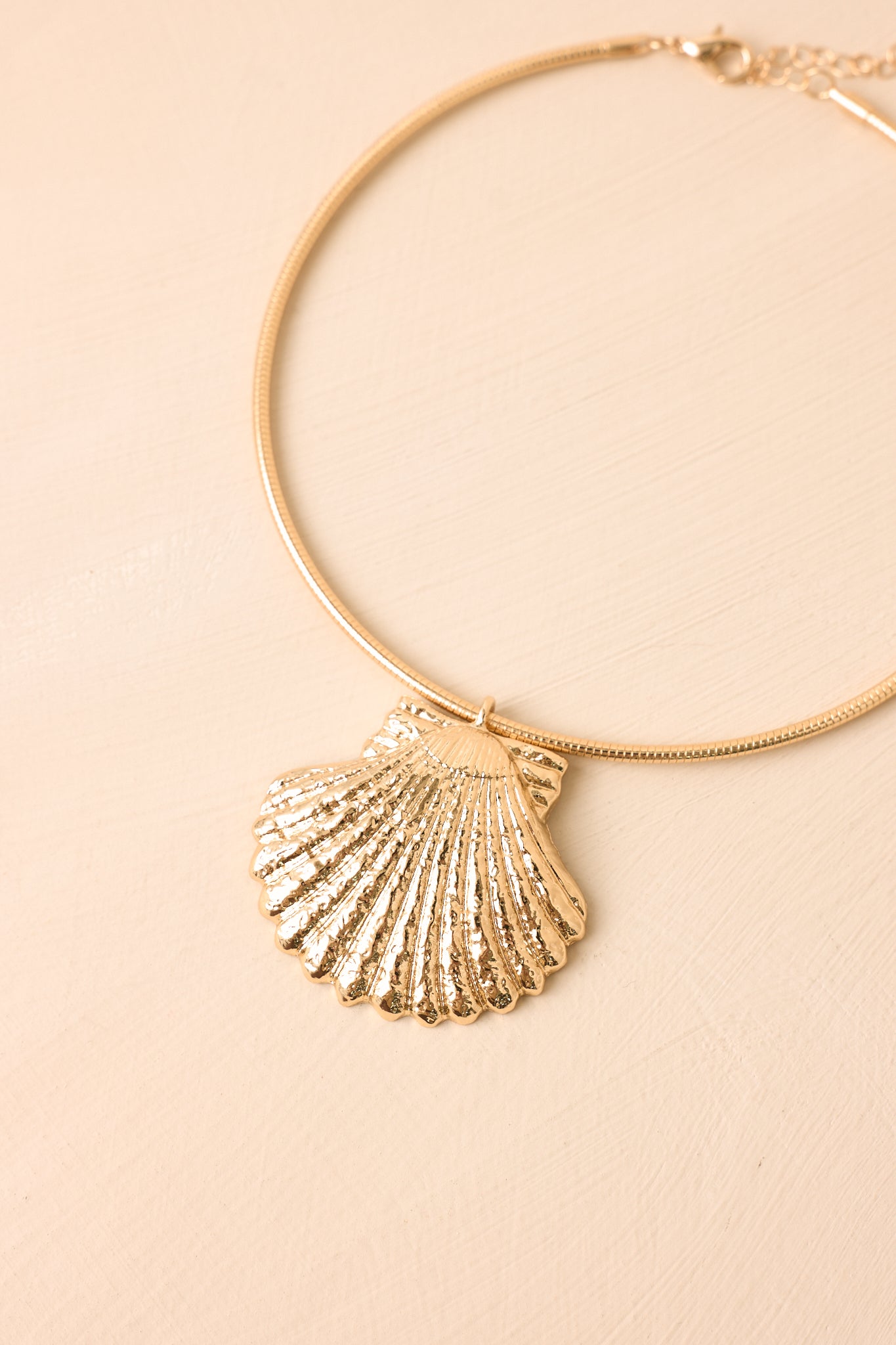 Seas the Moment Gold Shell Statement Necklace