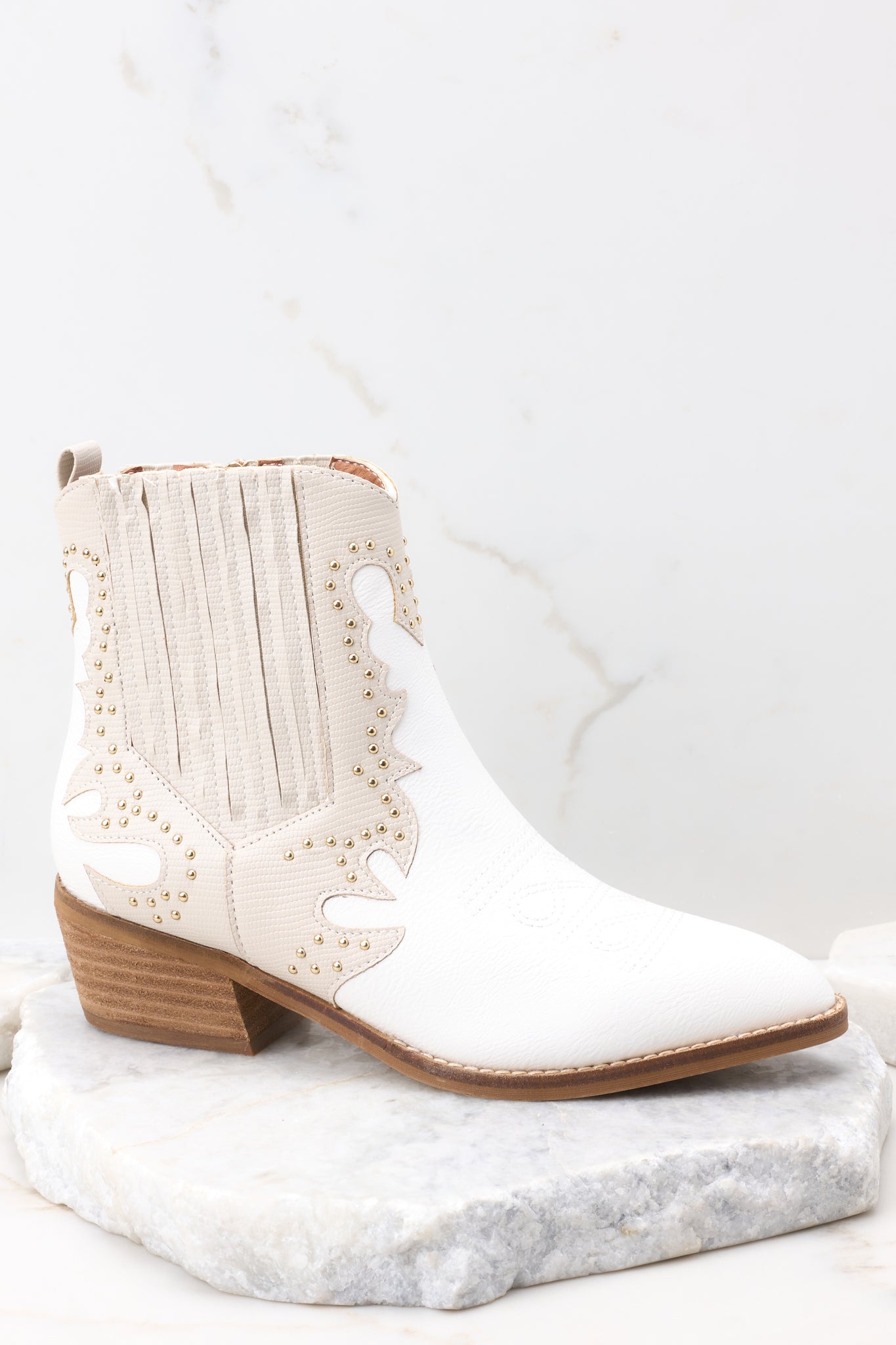womens boots ivory