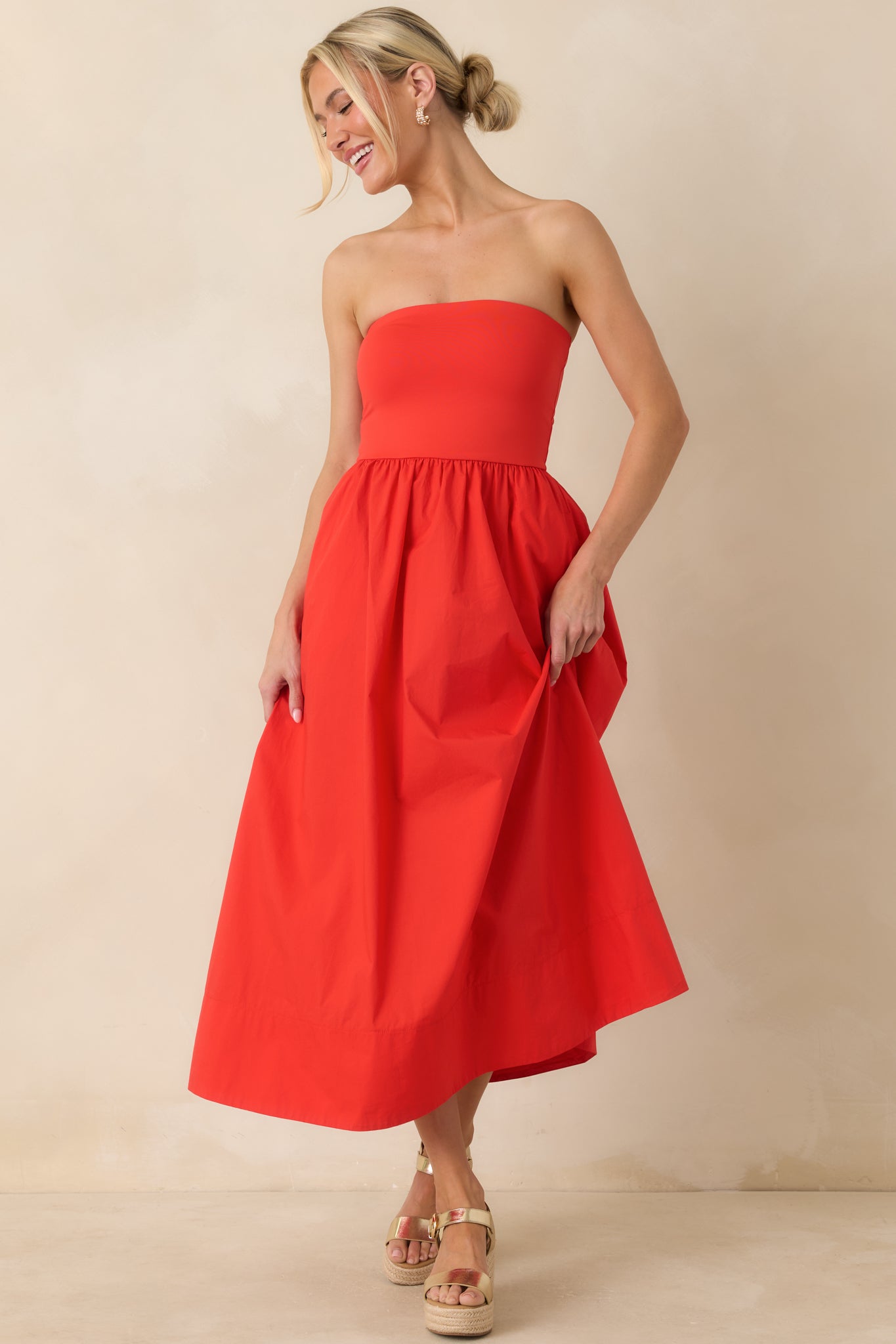 東芝 RZE-S60(R) [レッド] rdzdsi3 Z Supply Sunsought Poppy Red Strapless Midi Dress | Red Dress