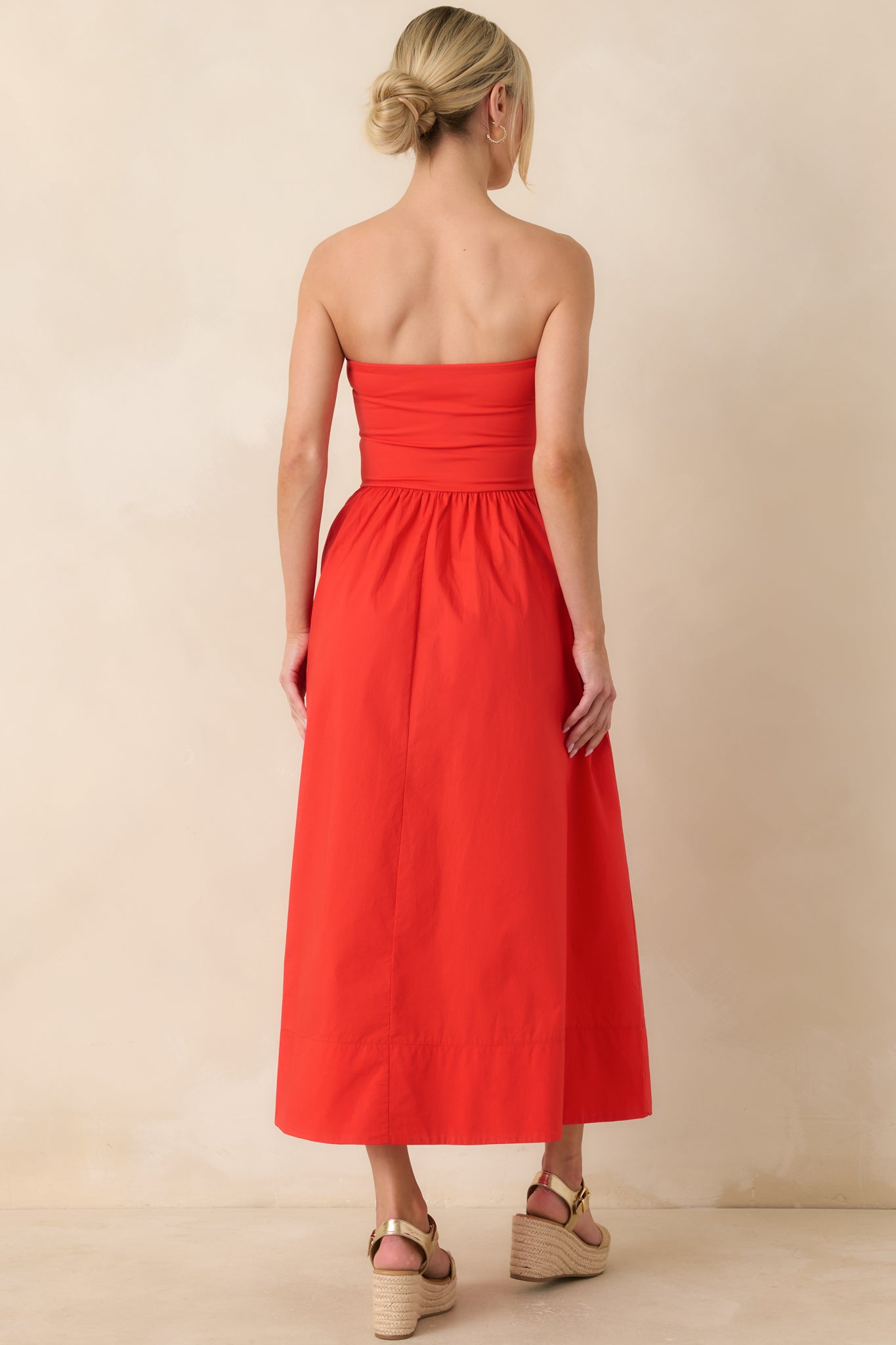 Women's Sunsought Poppy Red Strapless Midi Dress | Size: M | Red Dress Women's Sunsought Poppy Red Strapless Midi Dress | Size: M | Red Dress