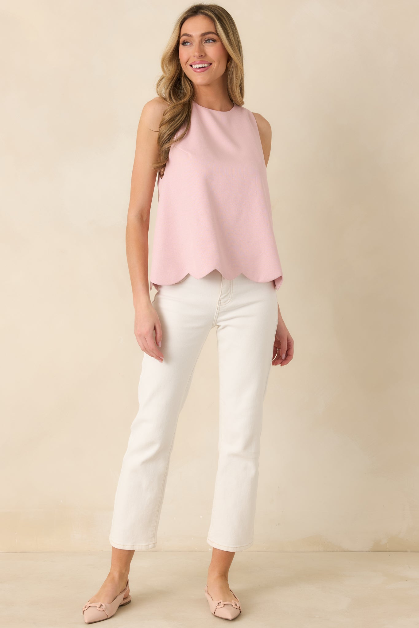 Prosperina Whitney Light Pink Scalloped Edge Sleeveless Top | Red