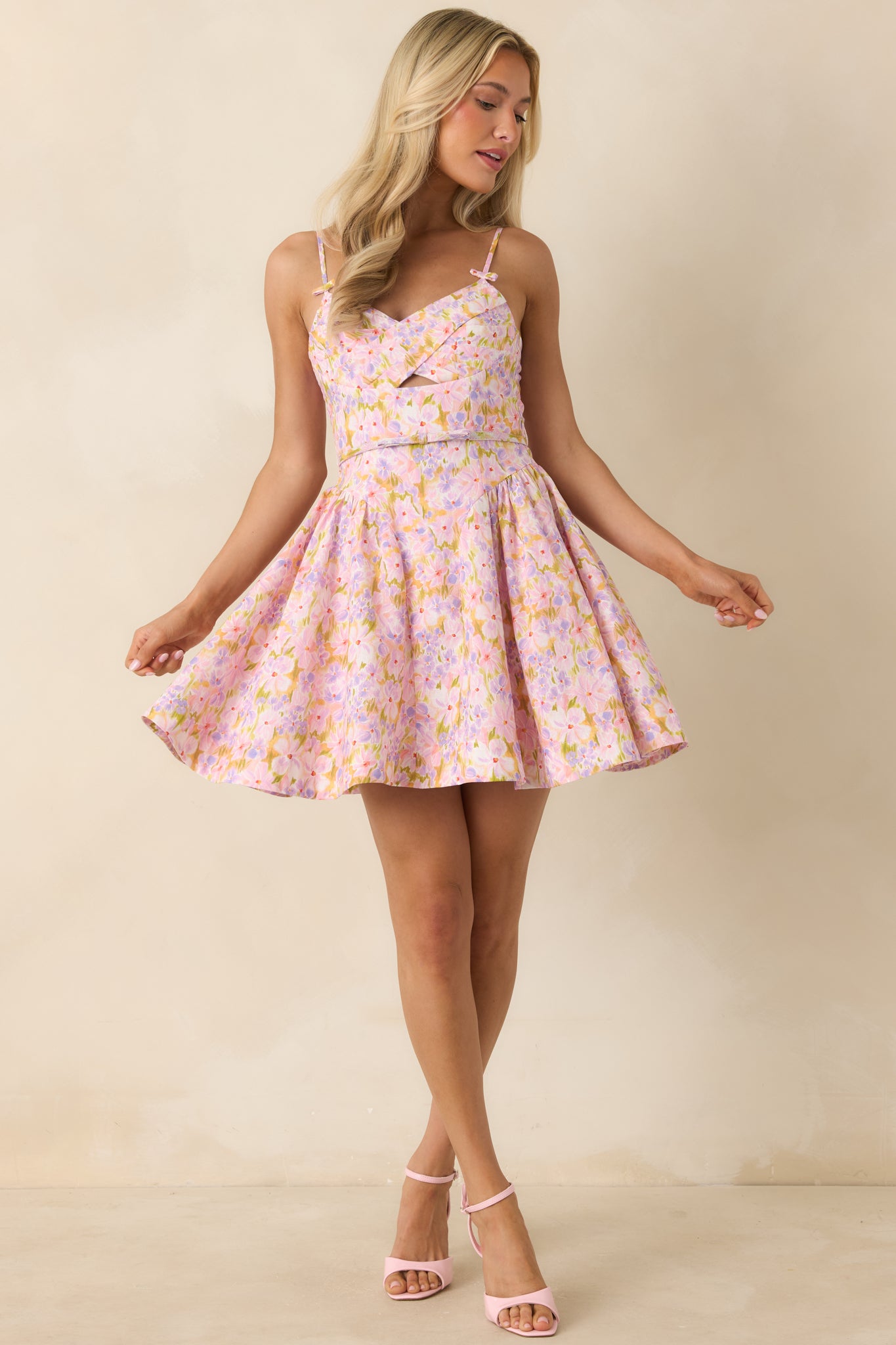 astr the label crossover bust midi dress ASTR the Label | Isha Floral Sweetheart Mini Dress with Belt in Pink Lilac Floral