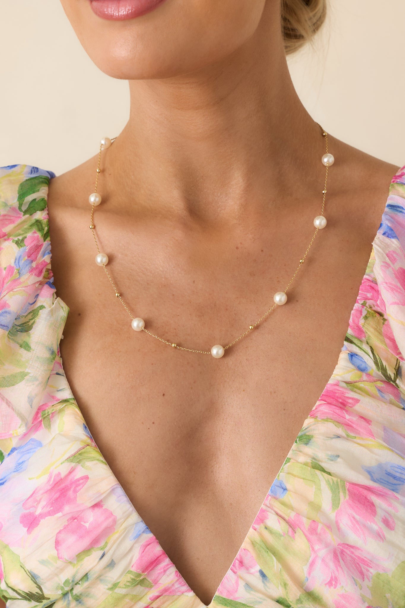 All the Way Around Gold Pearl Chain Necklace