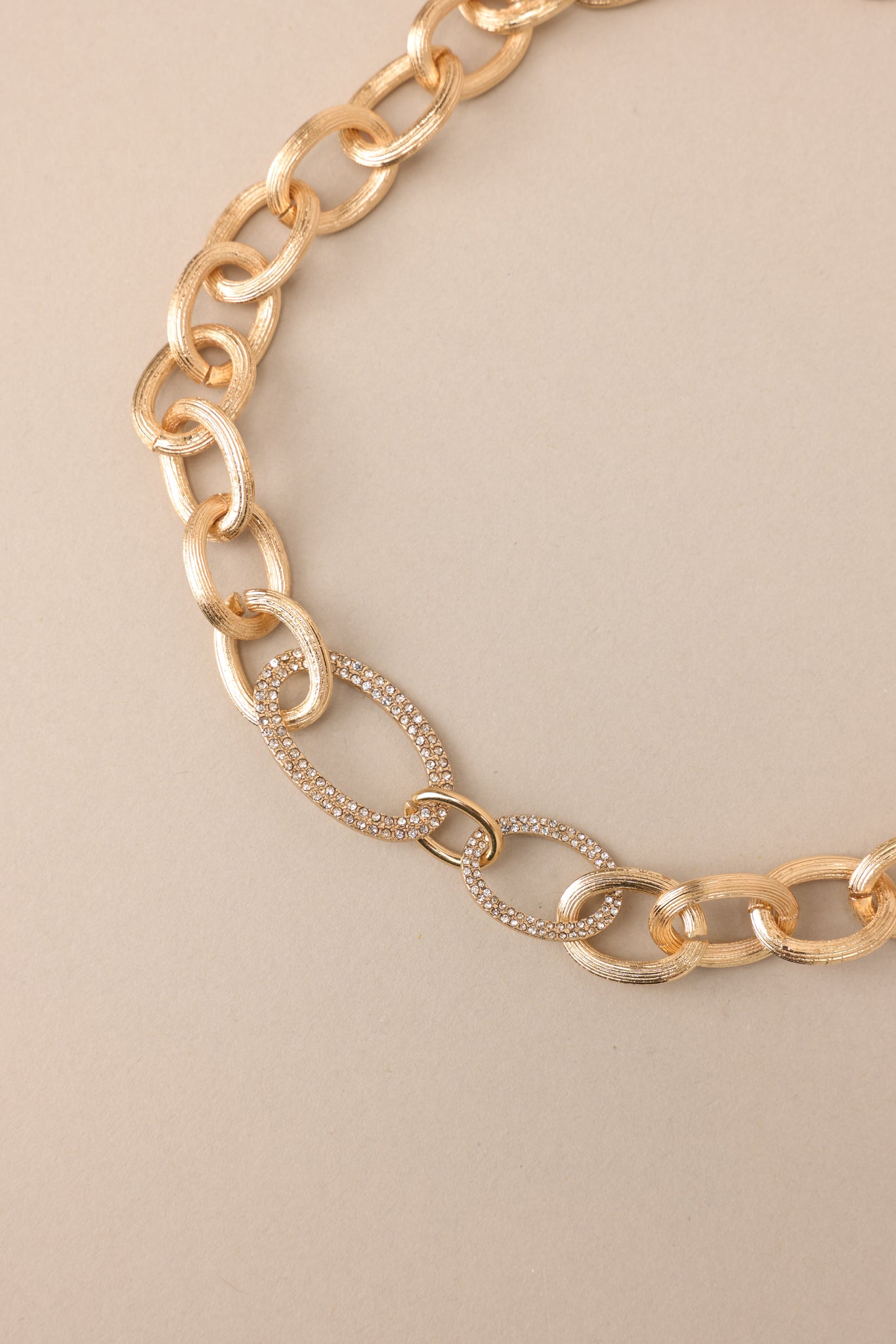 Stunning Everyday Gold Necklace All Jewelry Red Dress