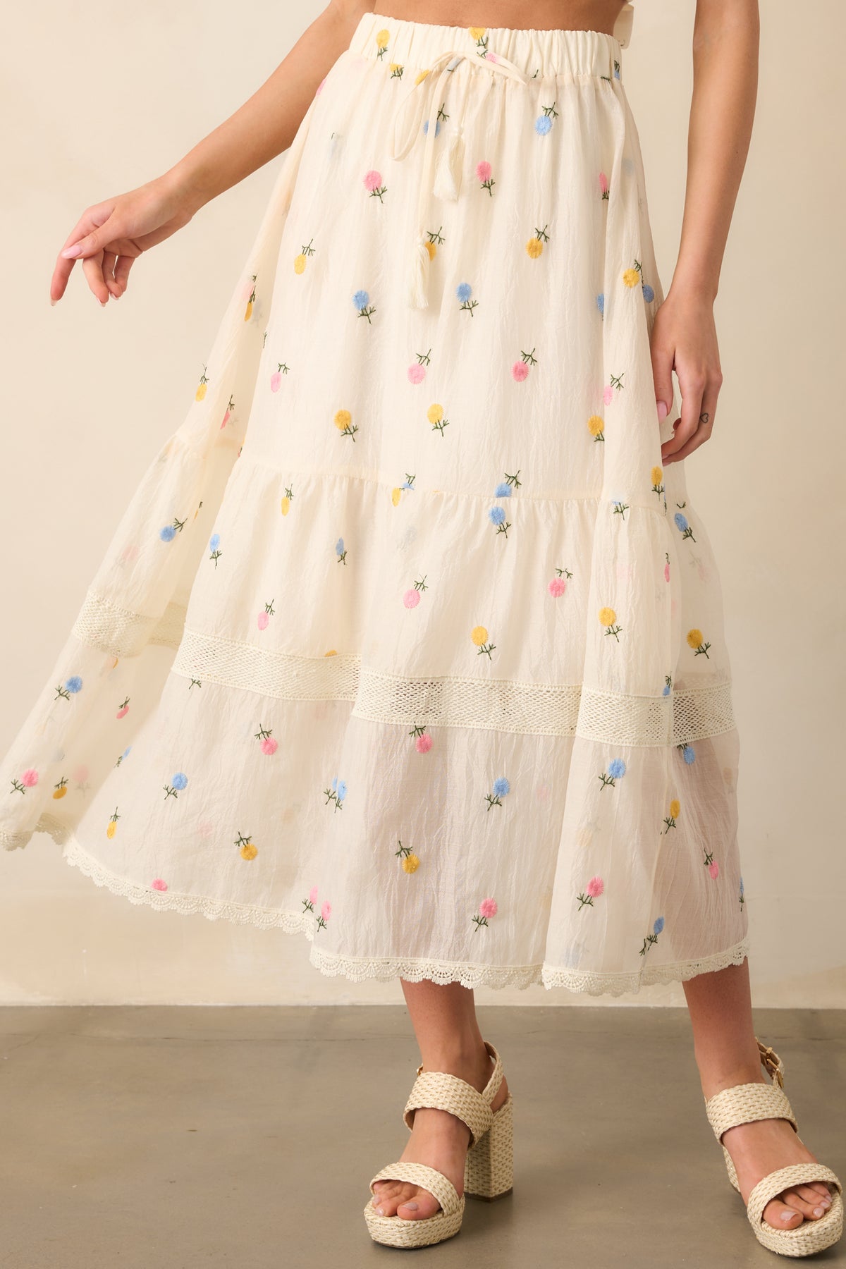 Big Embroidered Flower Skirt Set main image 0