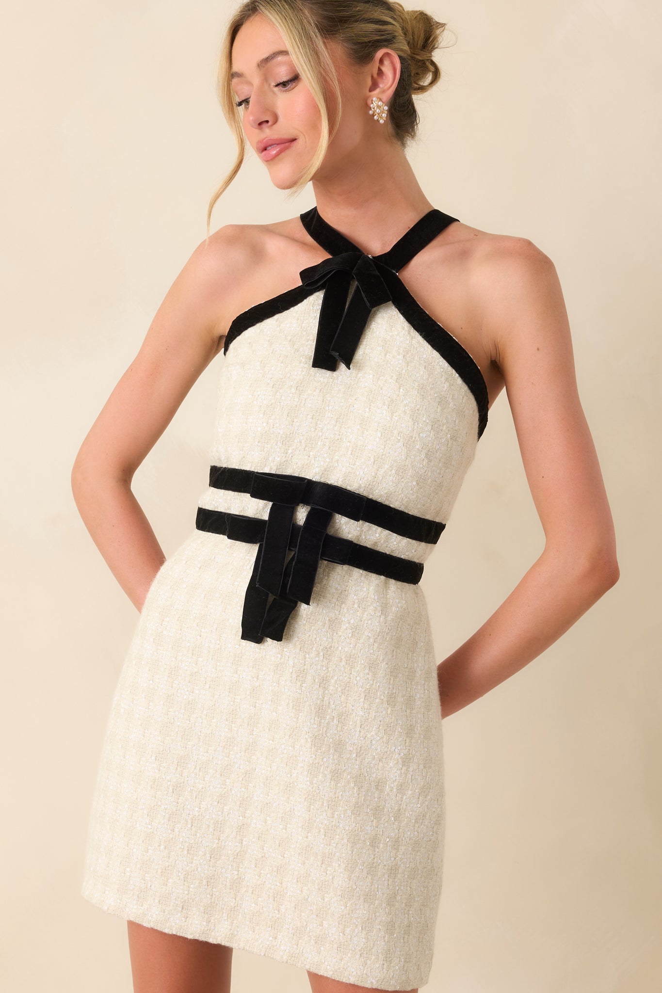 Cropped view emphasizing the adjustable black straps and bodice detailing.