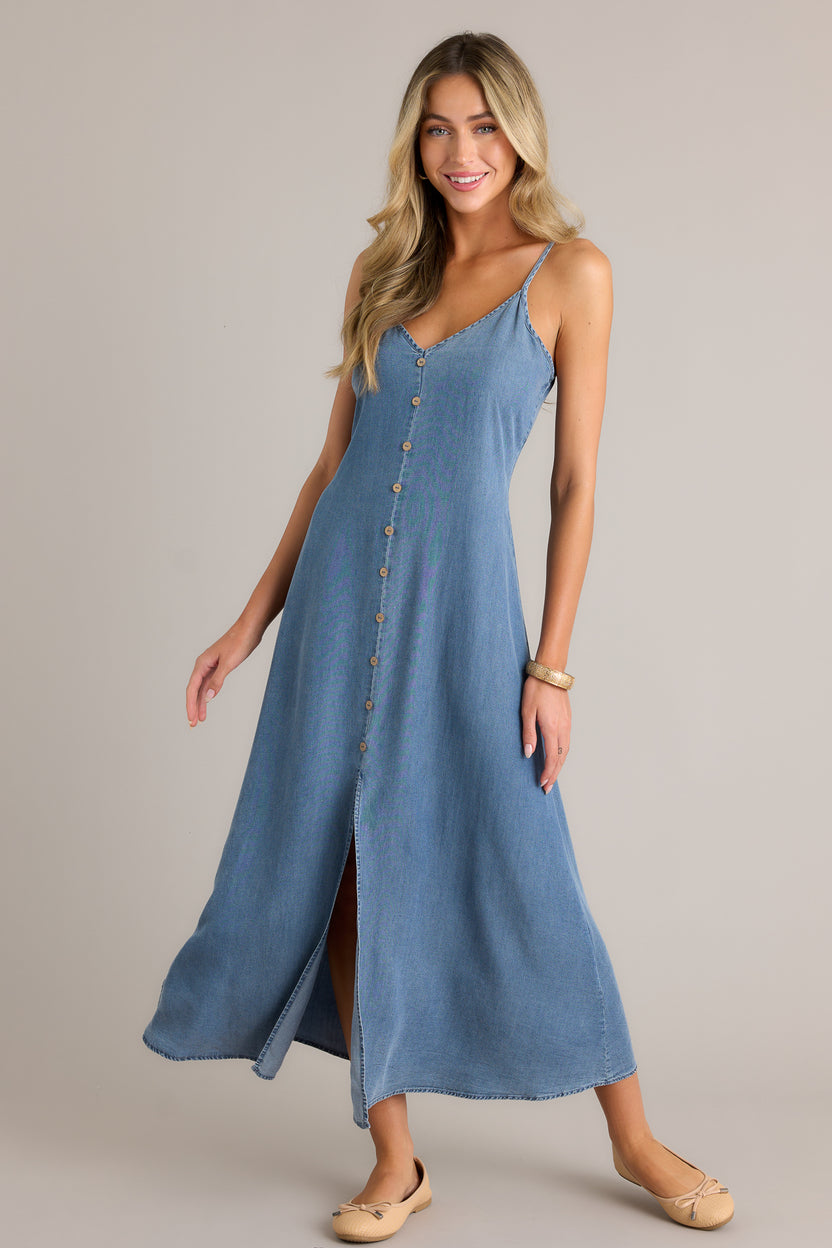 Jaylan 100% Cotton Chambray Maxi Dress in Light Blue