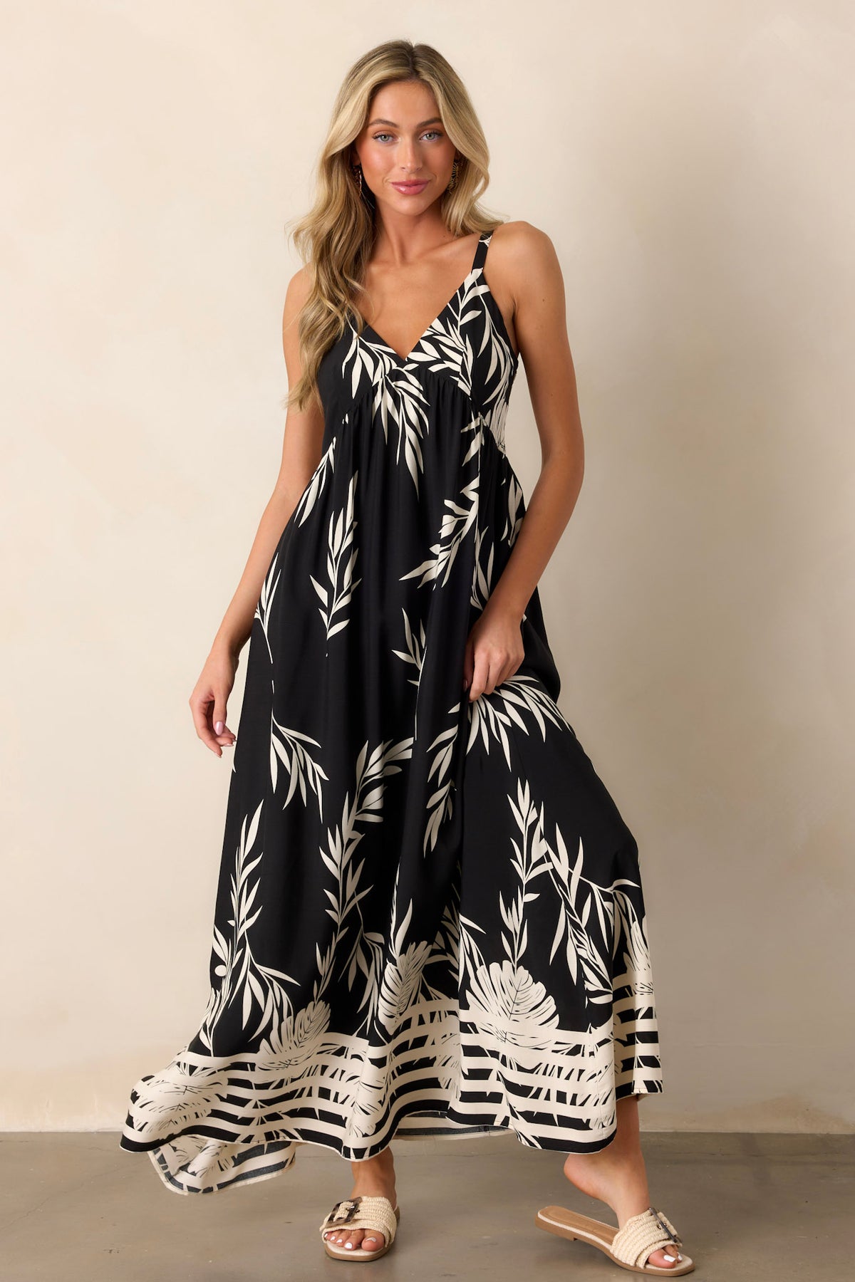 Black Floral Maxi Dress (S/M)