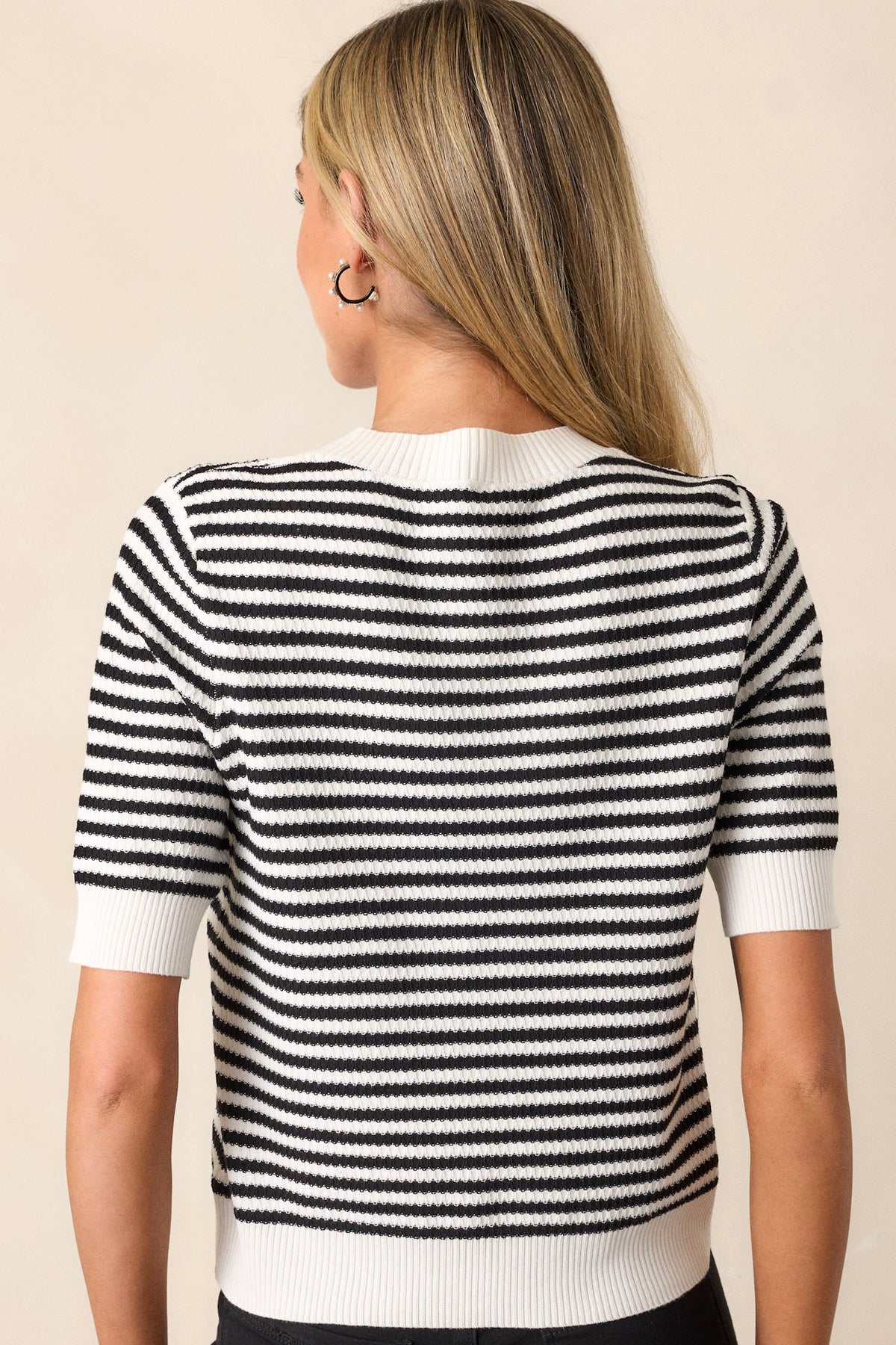 Black and White Striped Short Sleeve Top