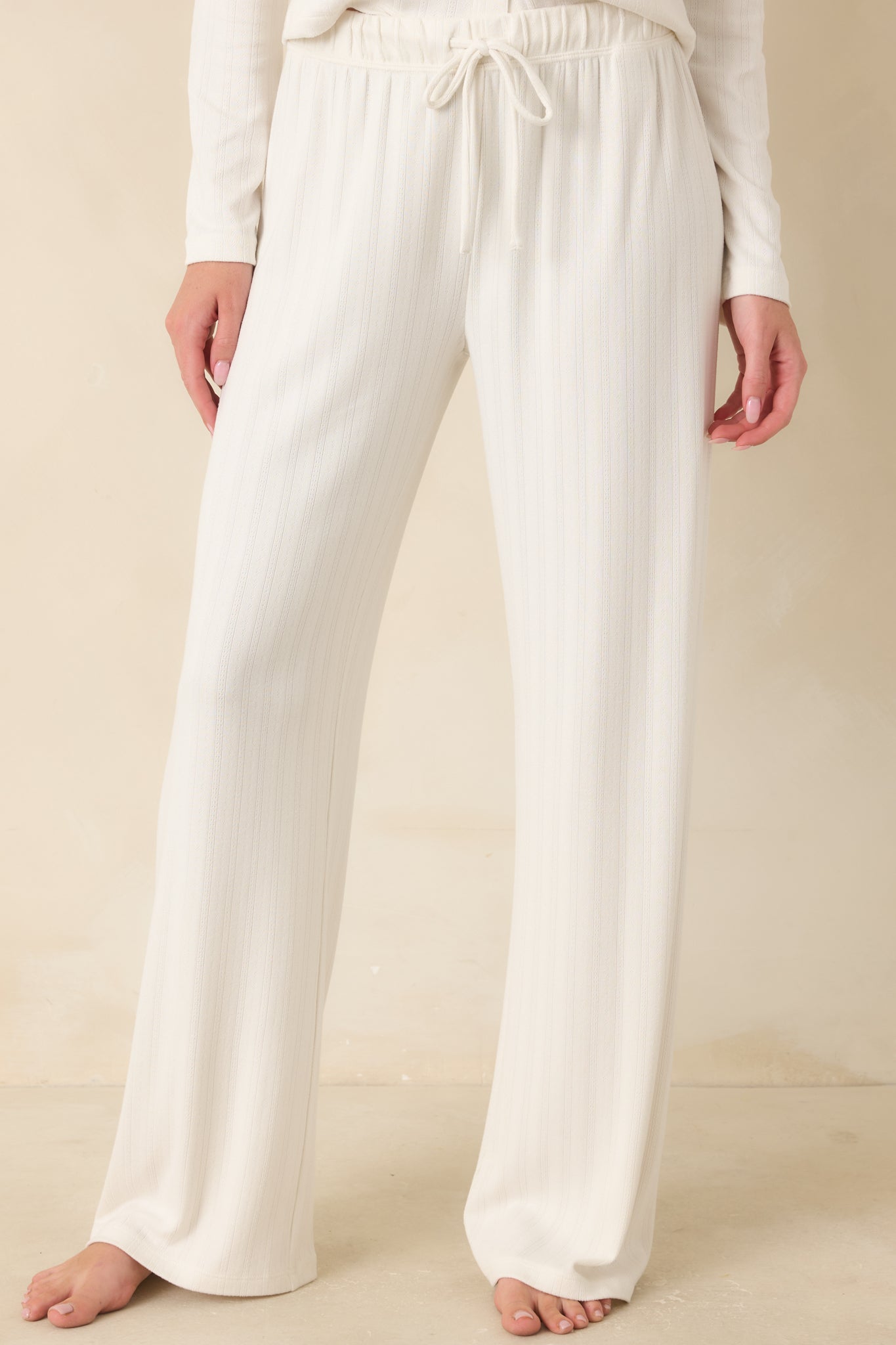 Nala Dress pants white ナラ　ドレスパンツ　ホワイト Z Supply Vanilla Ice Downhome Pointelle Pants | Red Dress