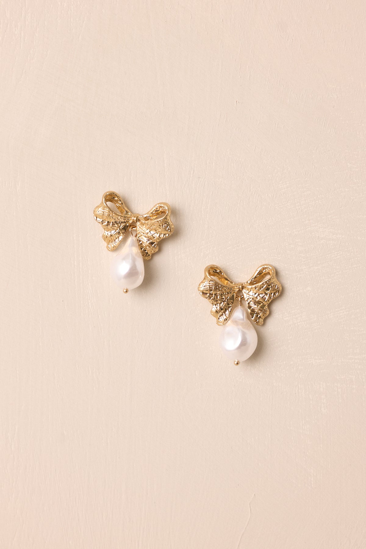 Gold Ivory Earings