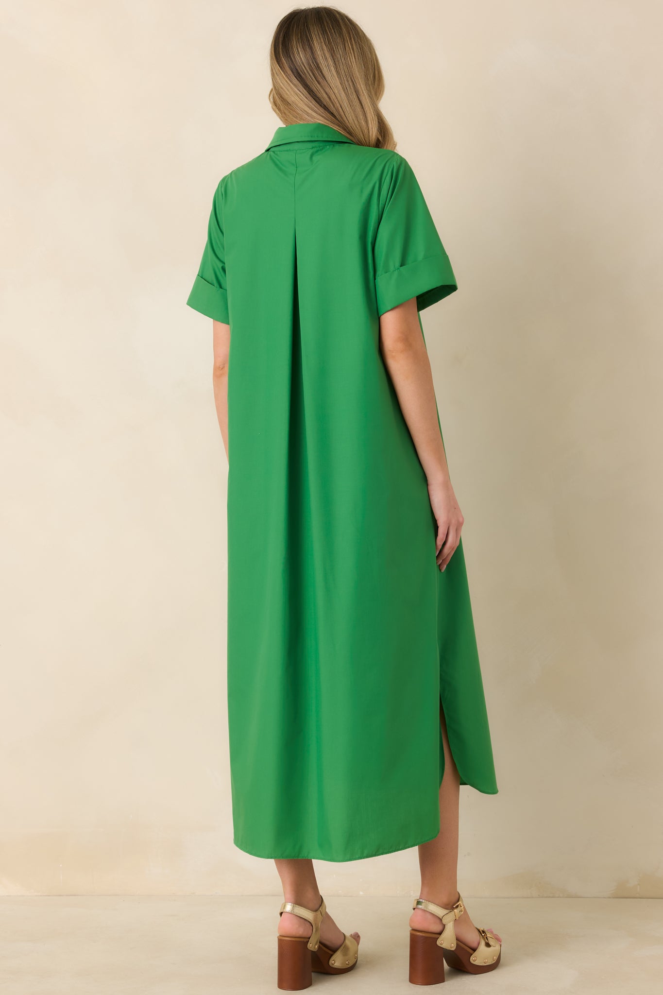 Women's Read the Signs Green Short Sleeve Maxi Dress | Color: Kelly Green | Size: S | Red Dress Women's Read the Signs Green Short Sleeve Maxi Dress | Color: Kelly Green | Size: S | Red Dress