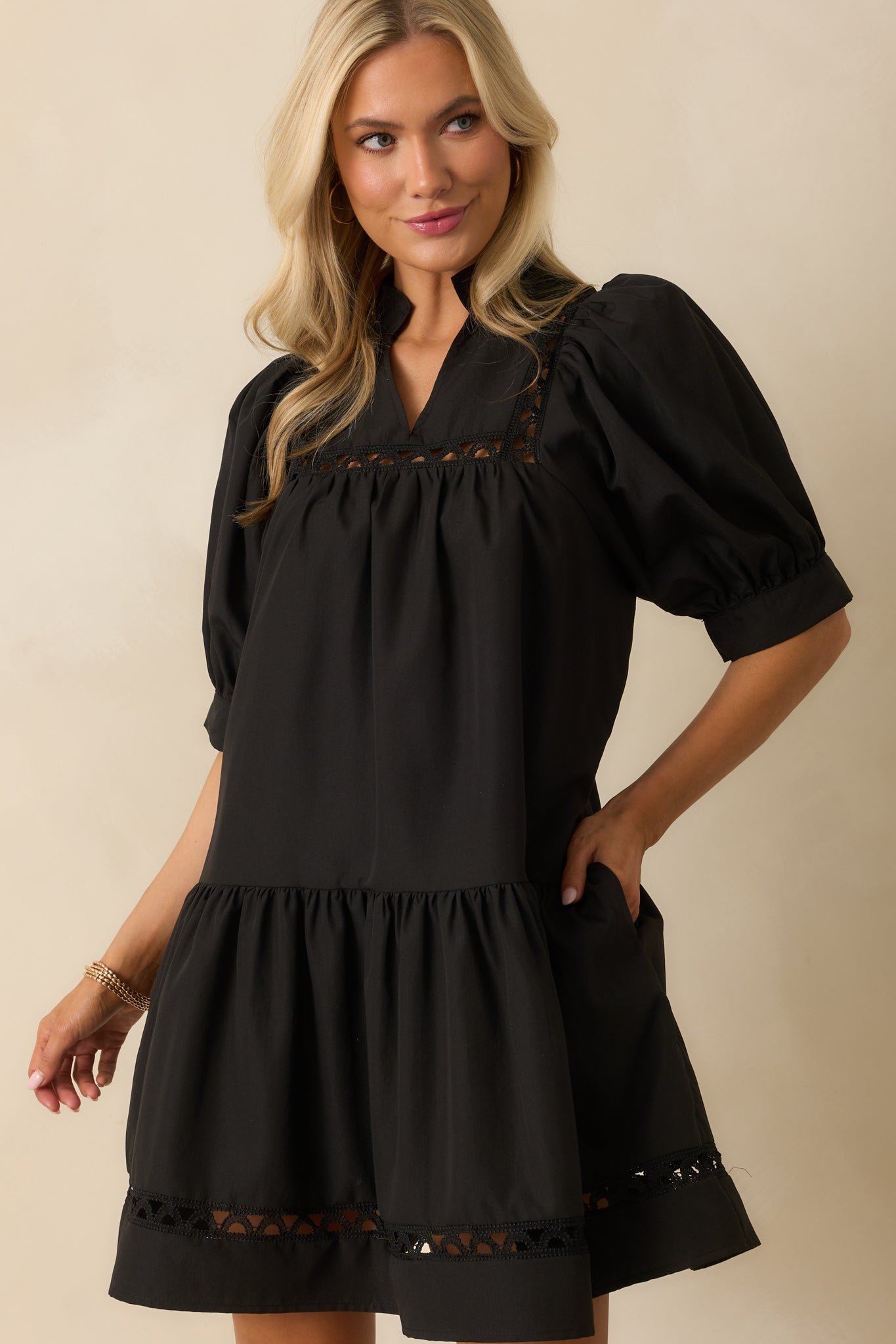 black mini fitted dress Halter Neck Rosette Fitted Black Mini Homecoming Dress Party Dress US12 / Black main image 1