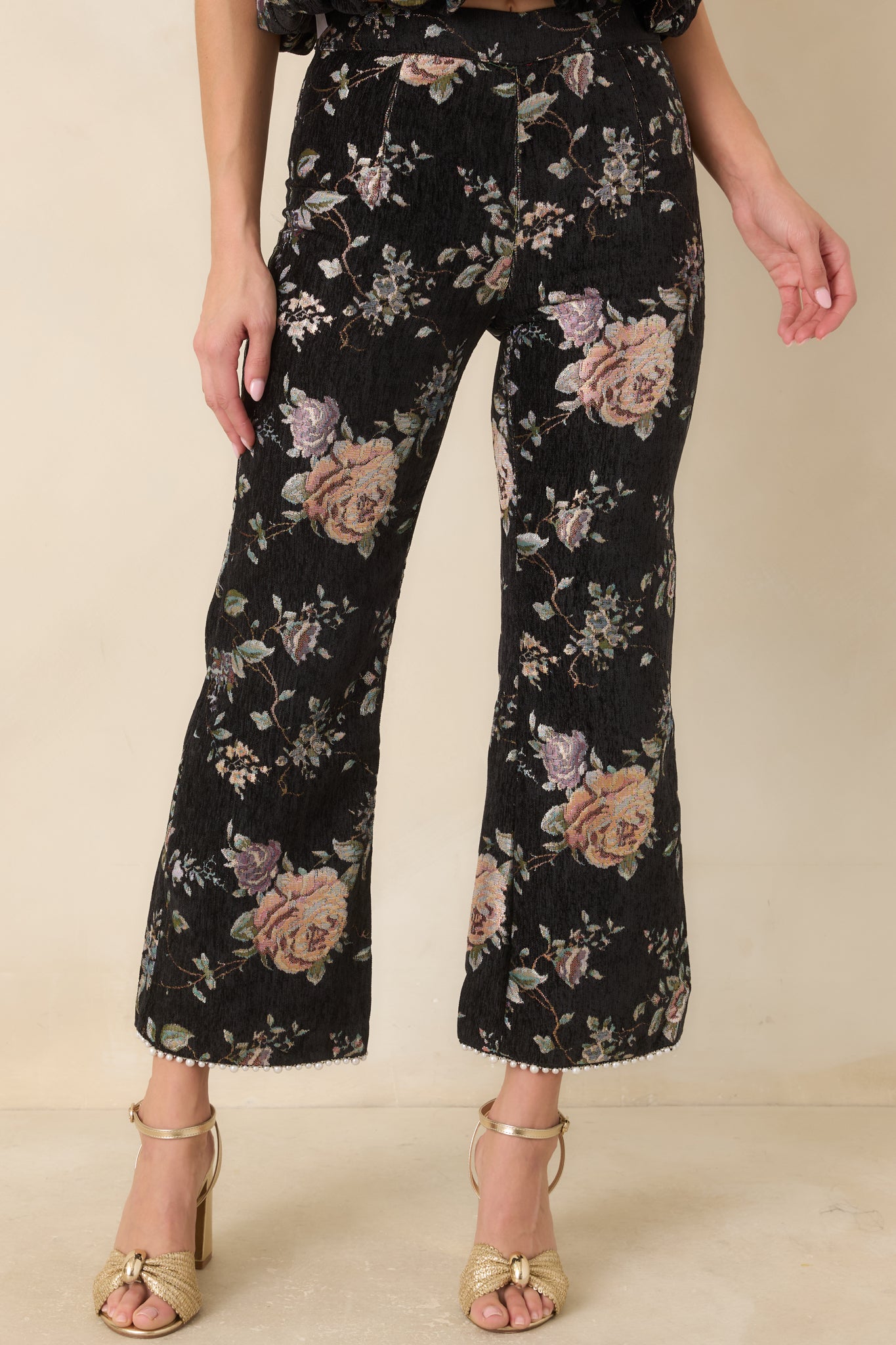 Jasmine Black Floral Jacquard Ankle Pants | En Saison