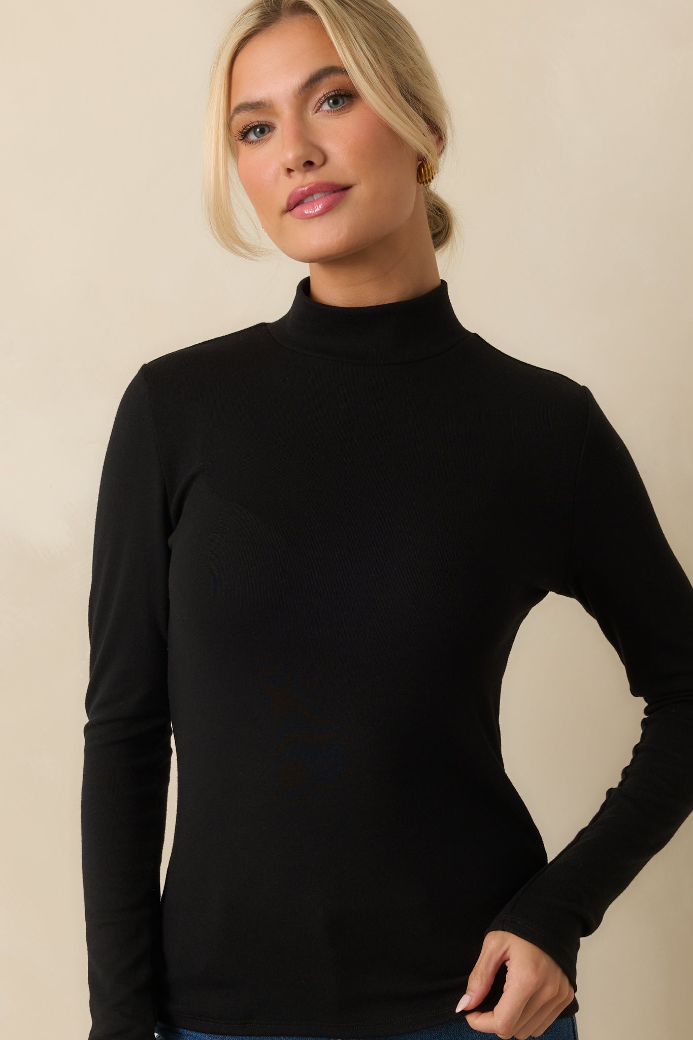 Black Turtle Neck Long Sleeve Top Casual Tops Red Dress