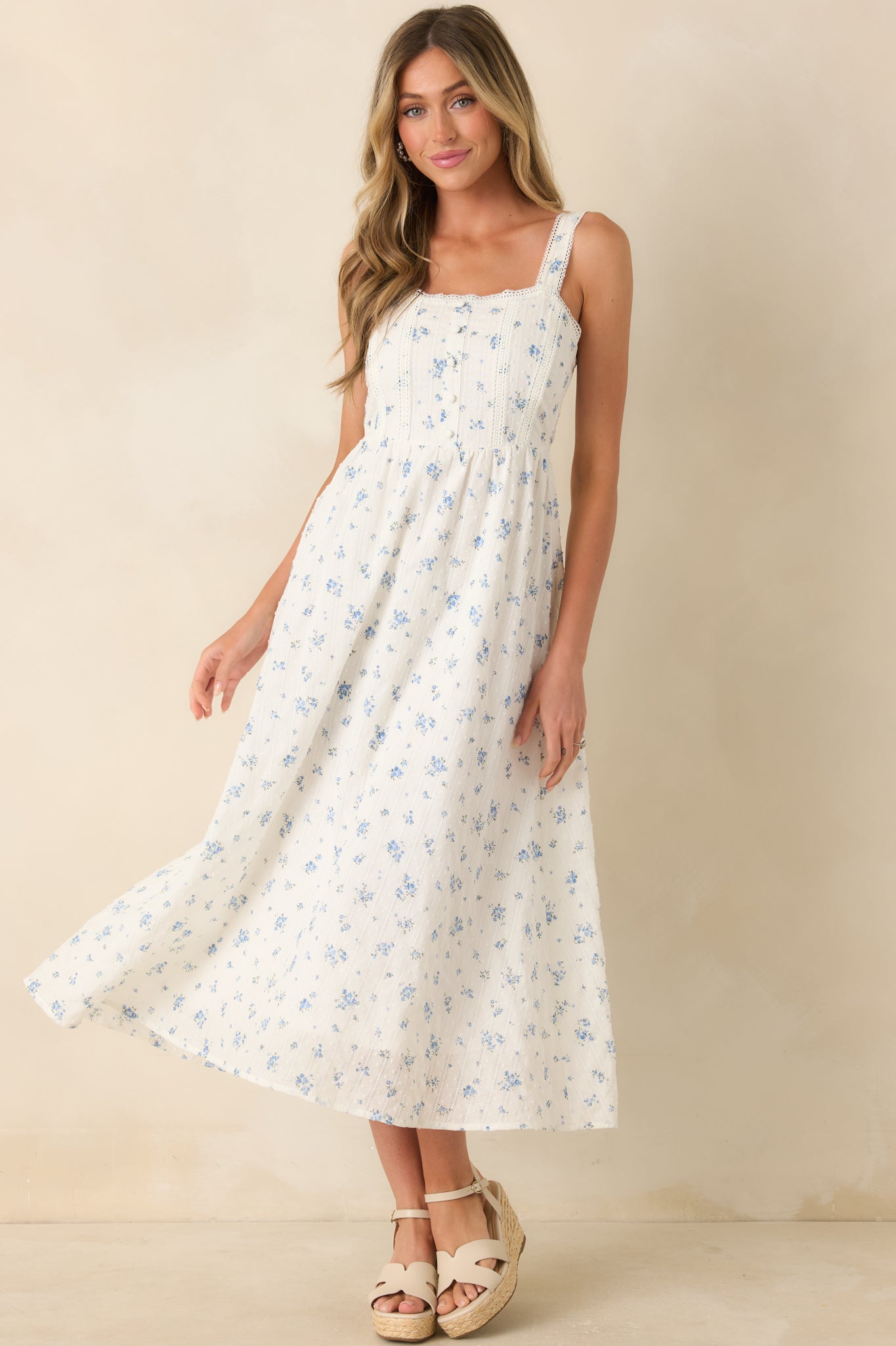 Women's Forget Me Not Blue Floral Cotton Swiss Dot Prairie Midi Dress | Size: L