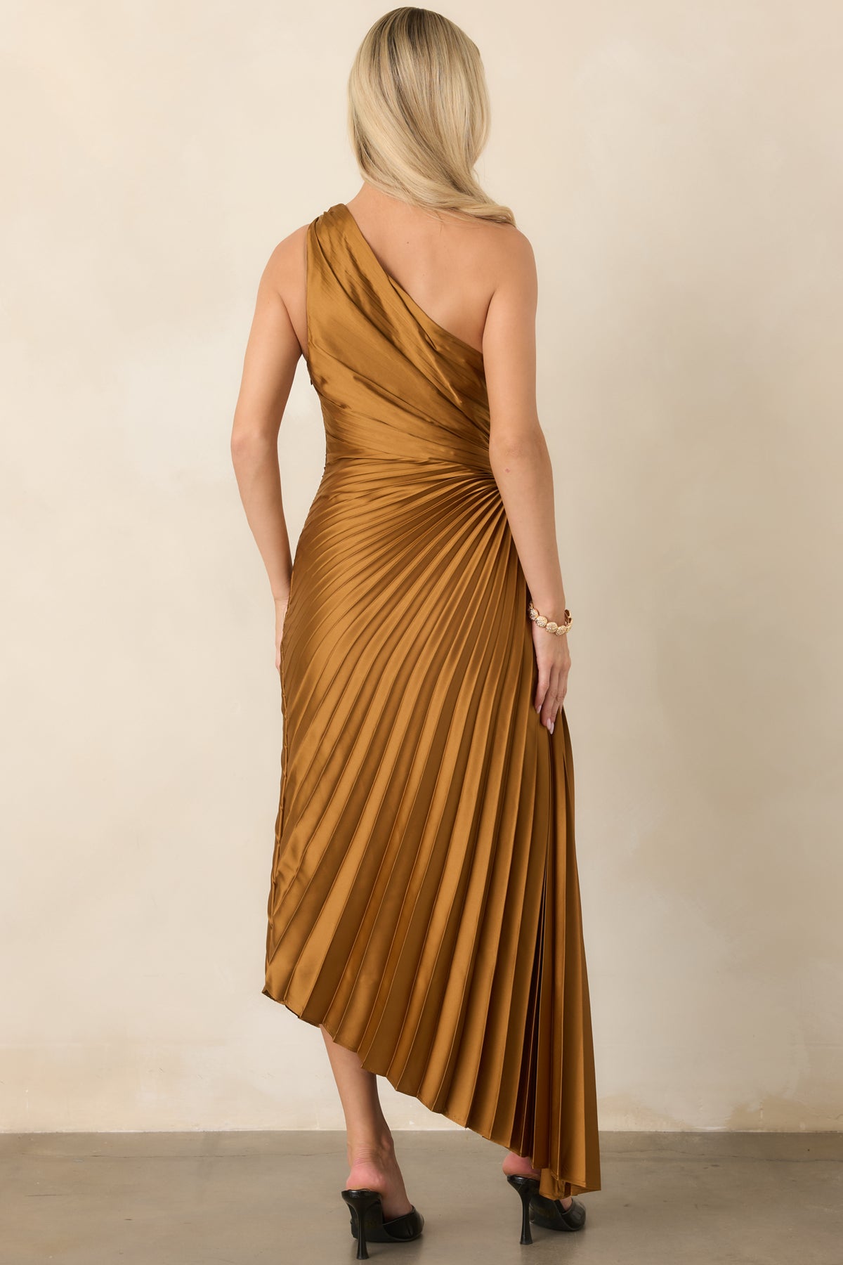 light brown one shoulder dress Women's Poetic Charm Bronze Asymmetric Maxi | Color: | Size: S Desdi Floral High Low gold and white homecoming dress Perfect for black tie Color:O.D. GREEN