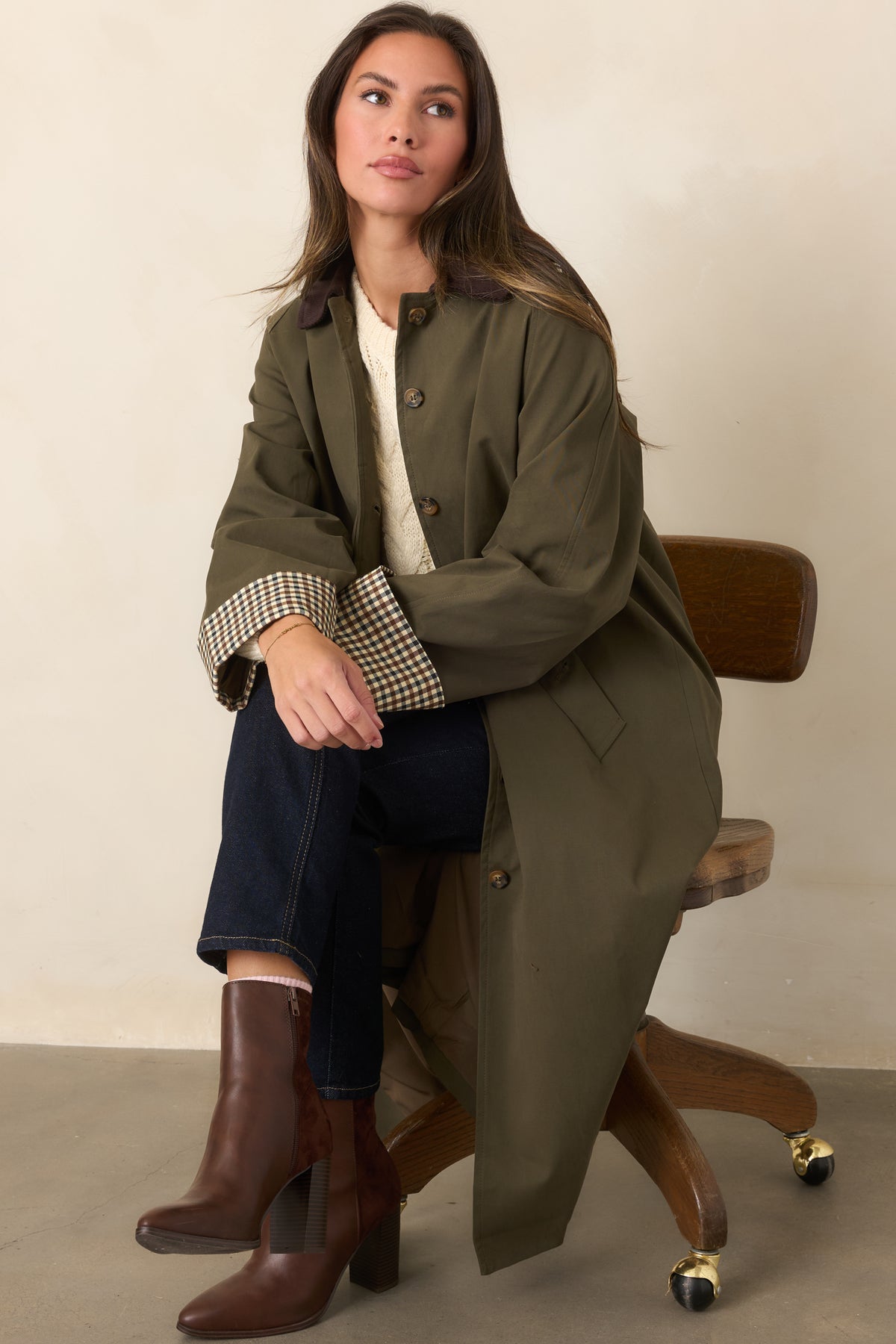 Button-front canvas-feel coat featuring a textured chocolate brown corduroy collar and functional side pockets.