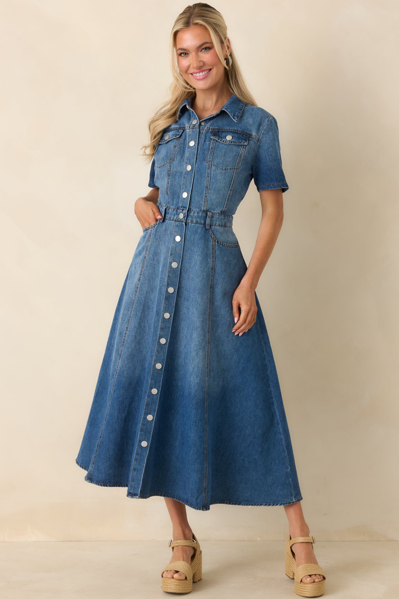 Women's The Right Impression Medium Wash Cotton Denim Midi Dress | Size: L Women's The Right Impression Medium Wash Cotton Denim Midi Dress | Size: L